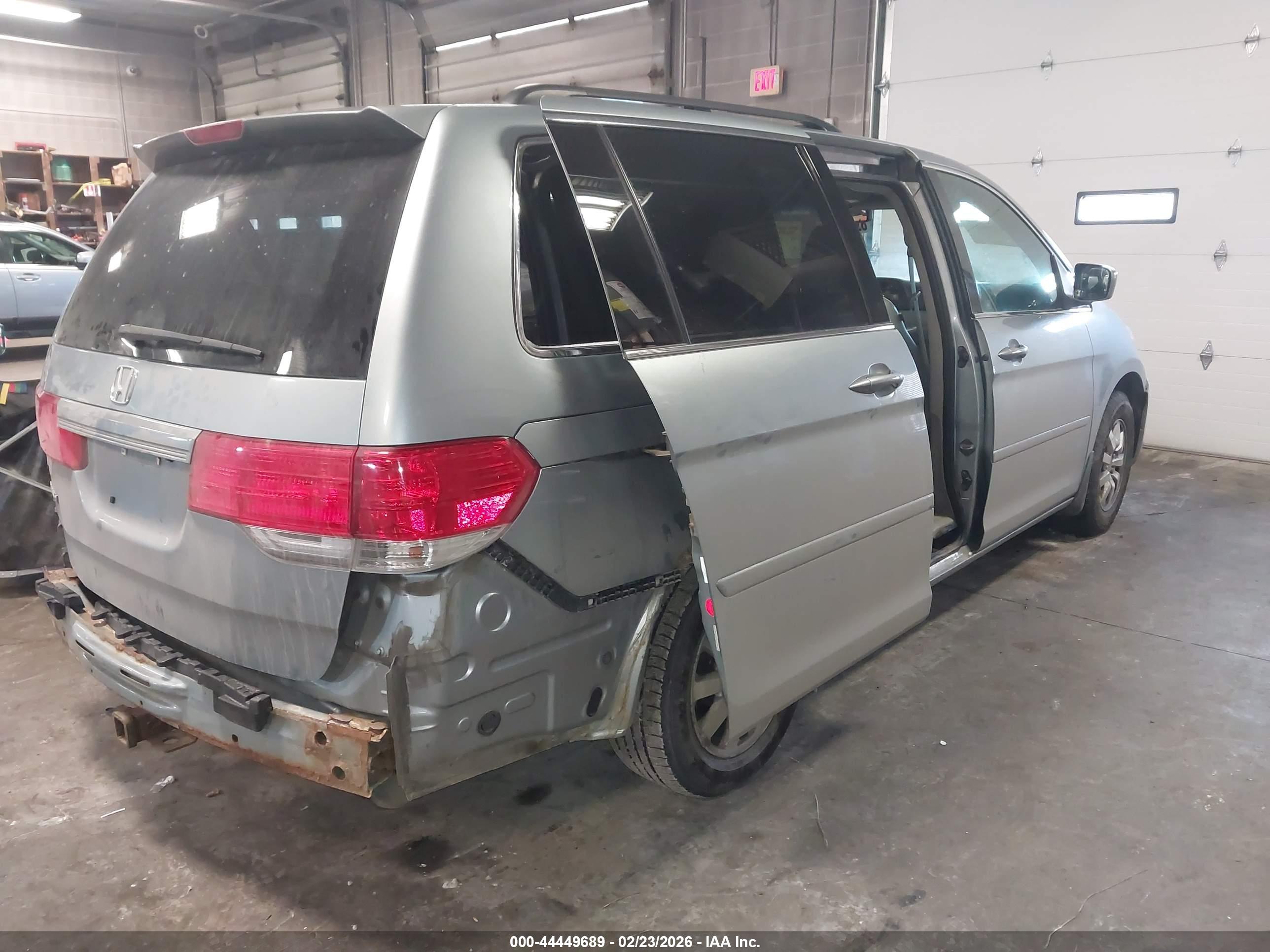 HONDA ODYSSEY image 4