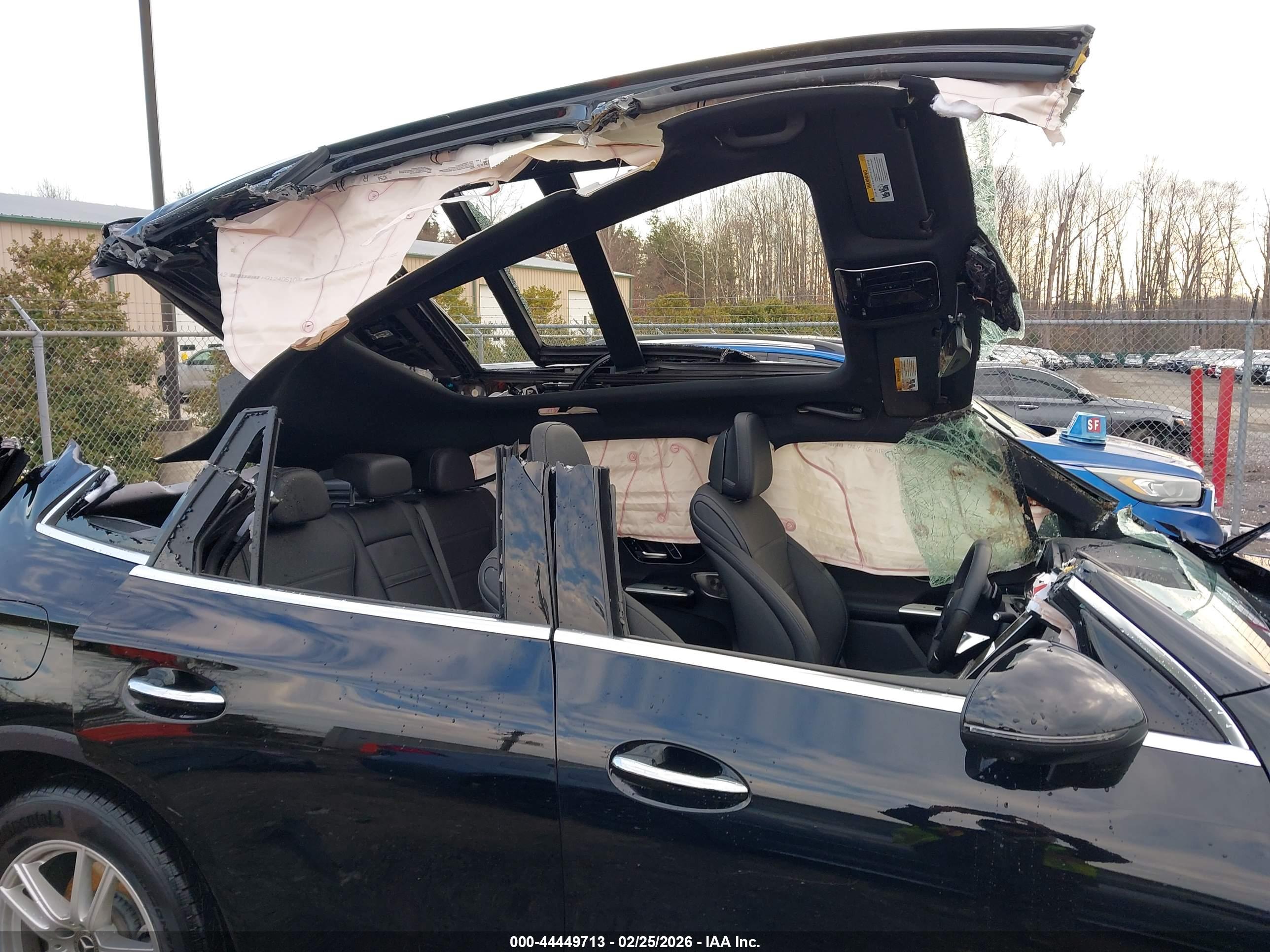MERCEDES-BENZ GLC image 6