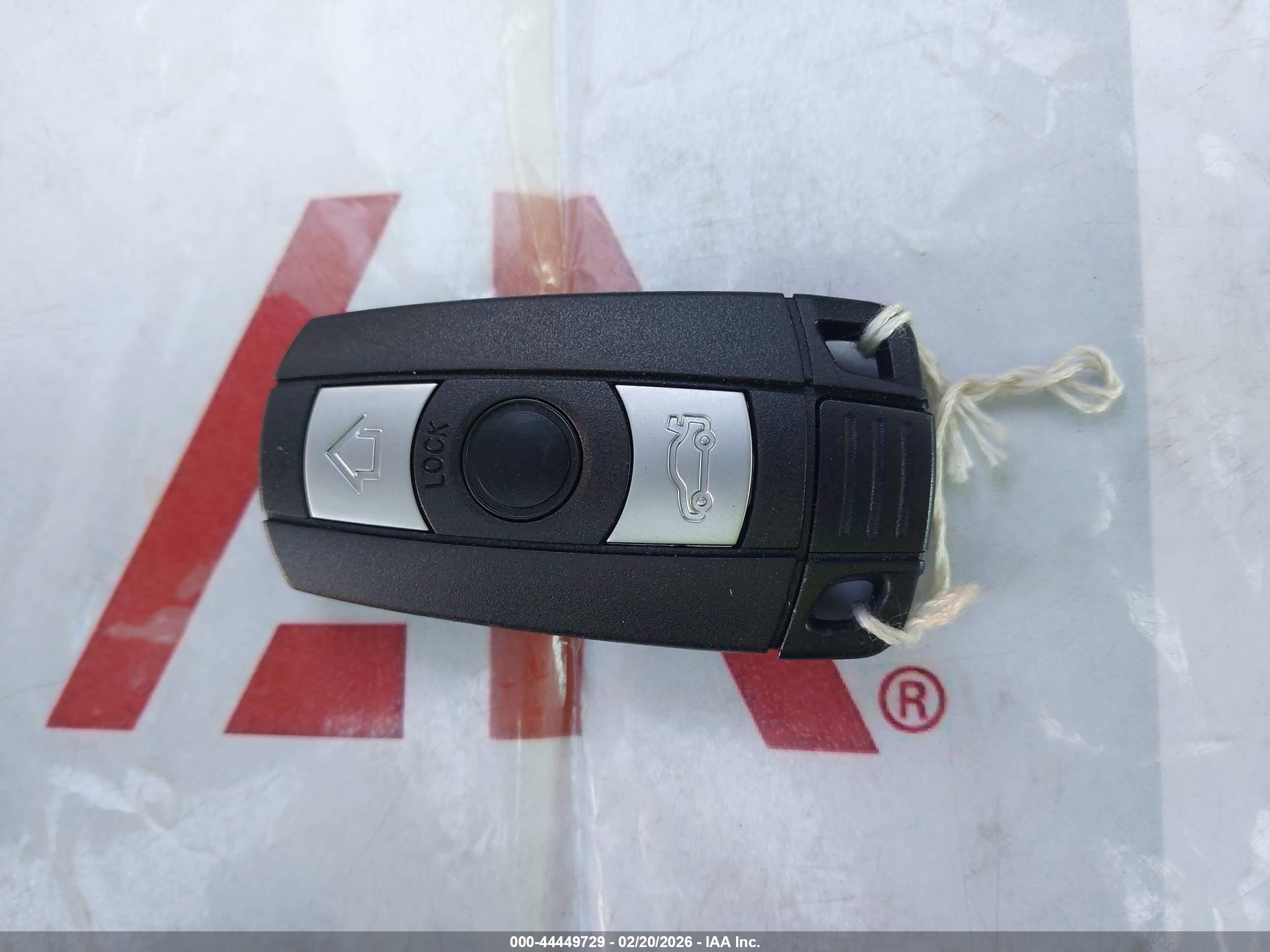 BMW 328I image 11