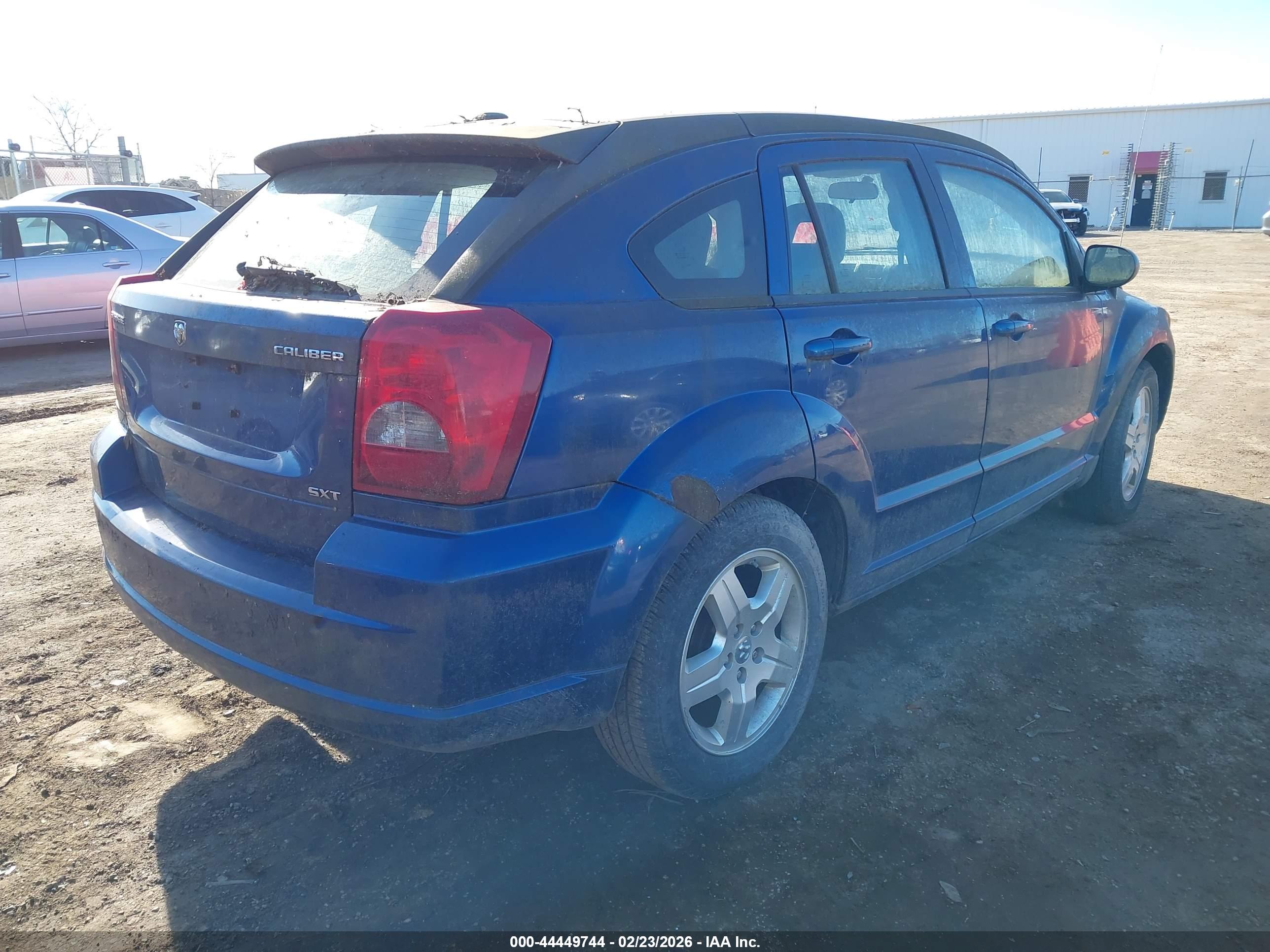 DODGE CALIBER image 4