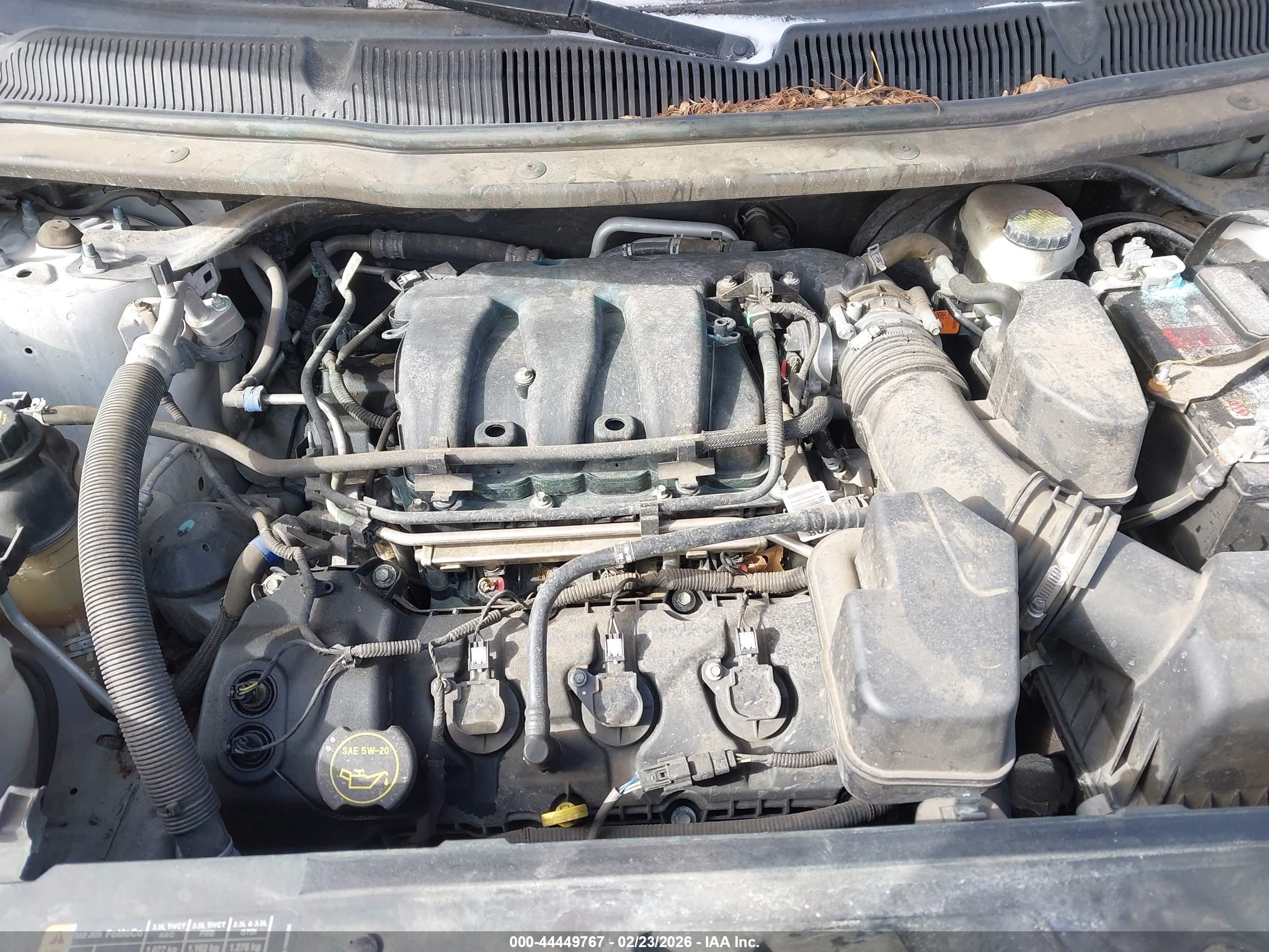 FORD EXPLORER image 10