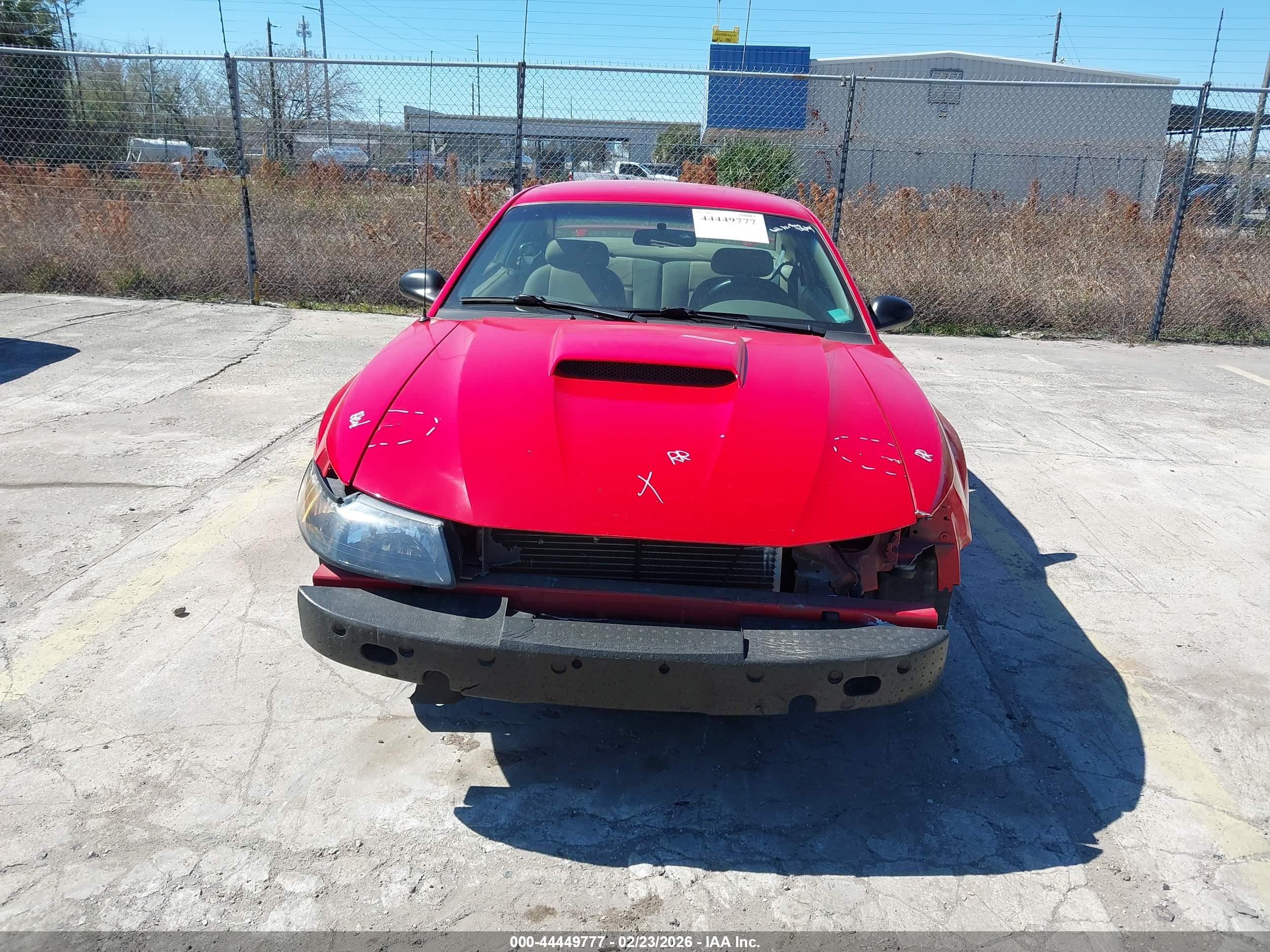 FORD MUSTANG image 6