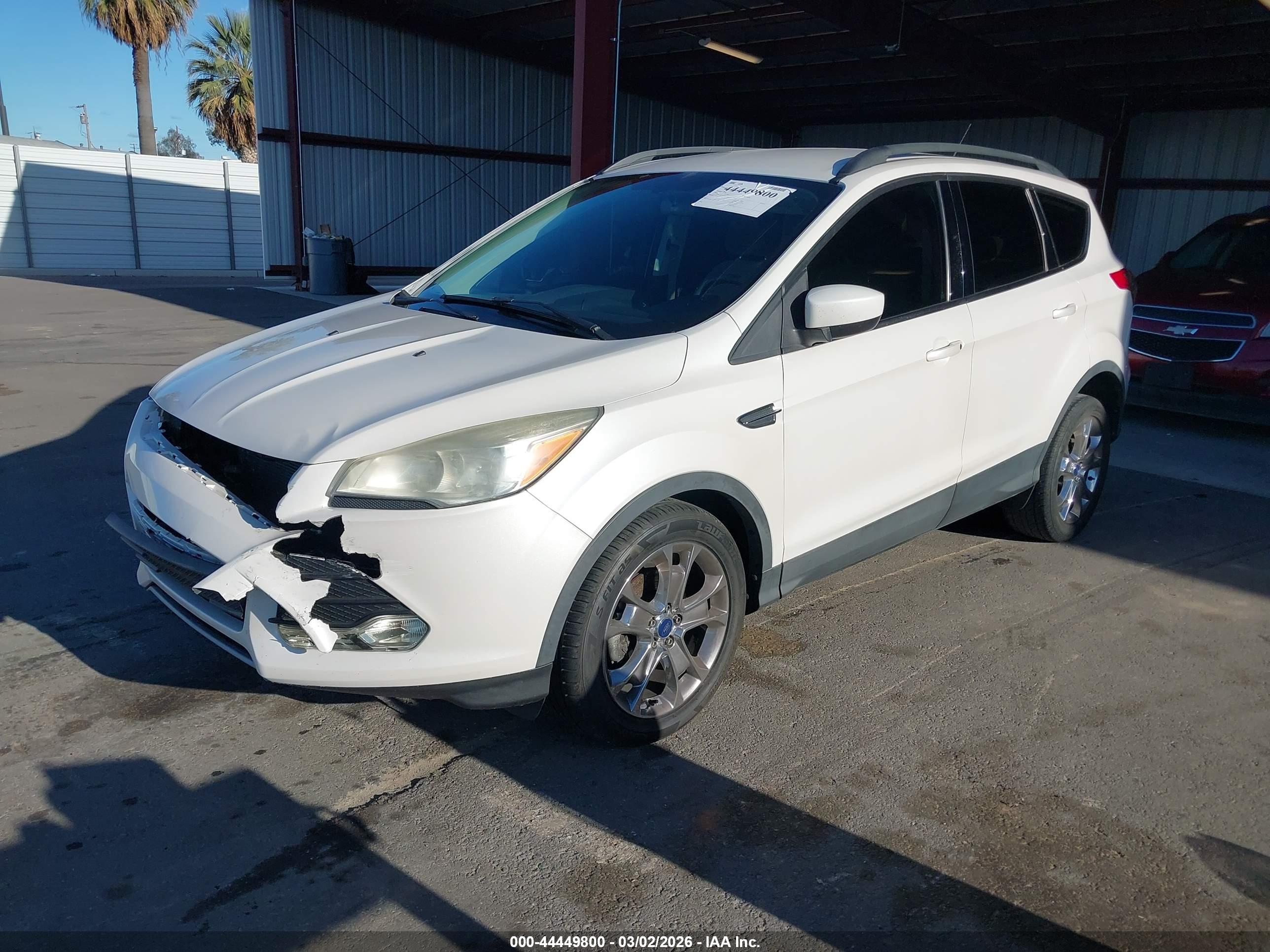 FORD ESCAPE image 2