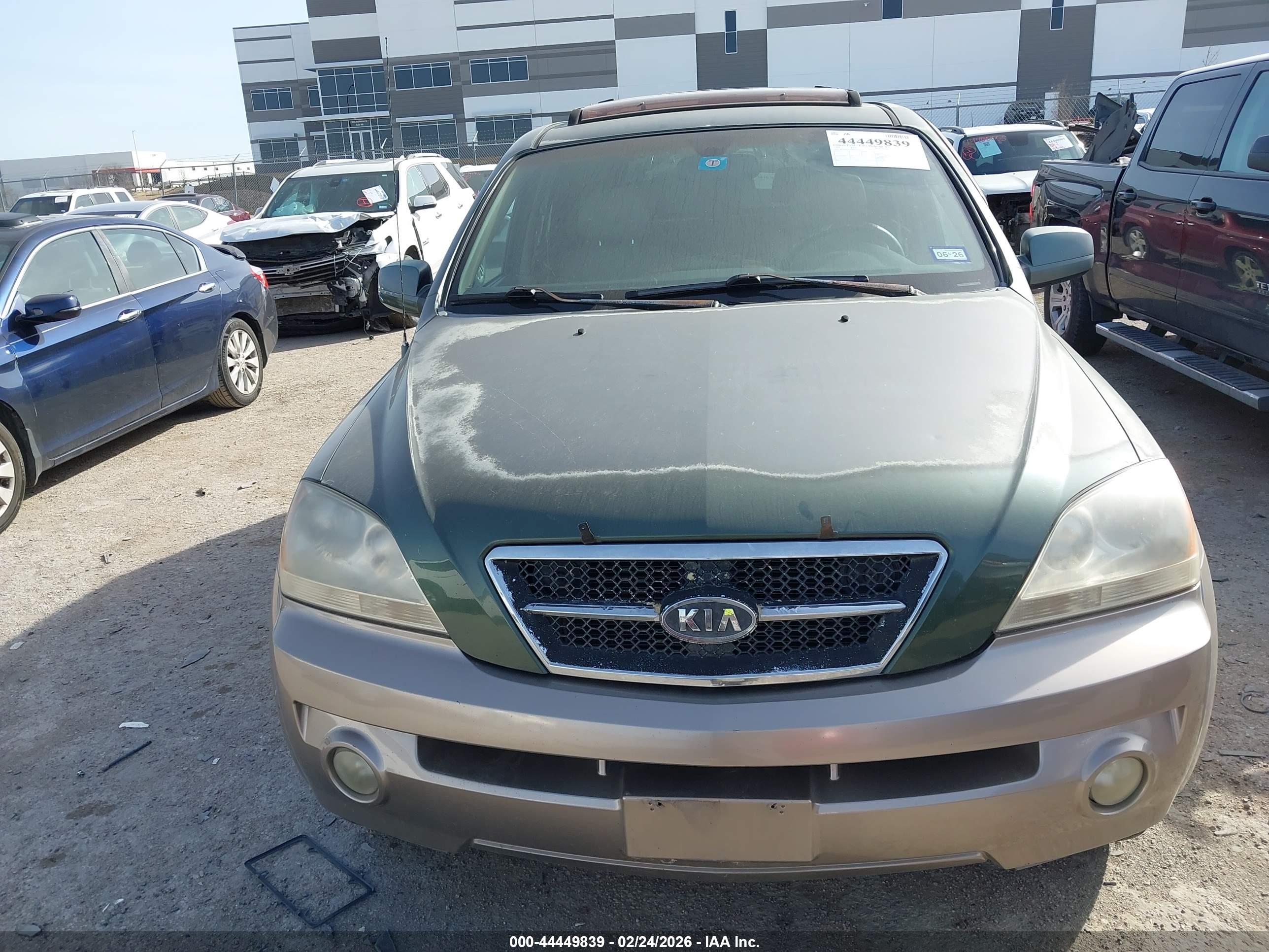 KIA SORENTO image 6