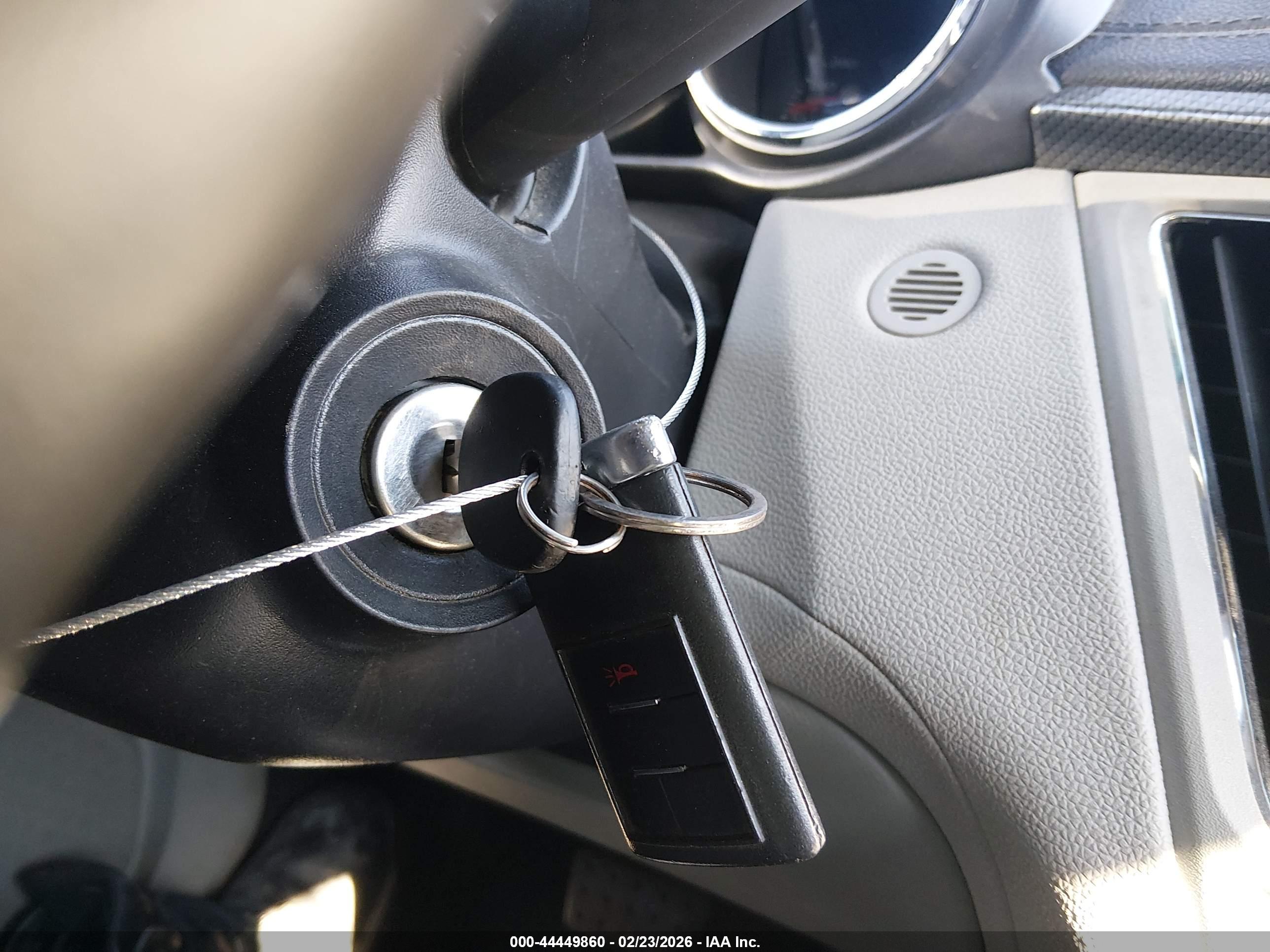 CADILLAC CTS image 11