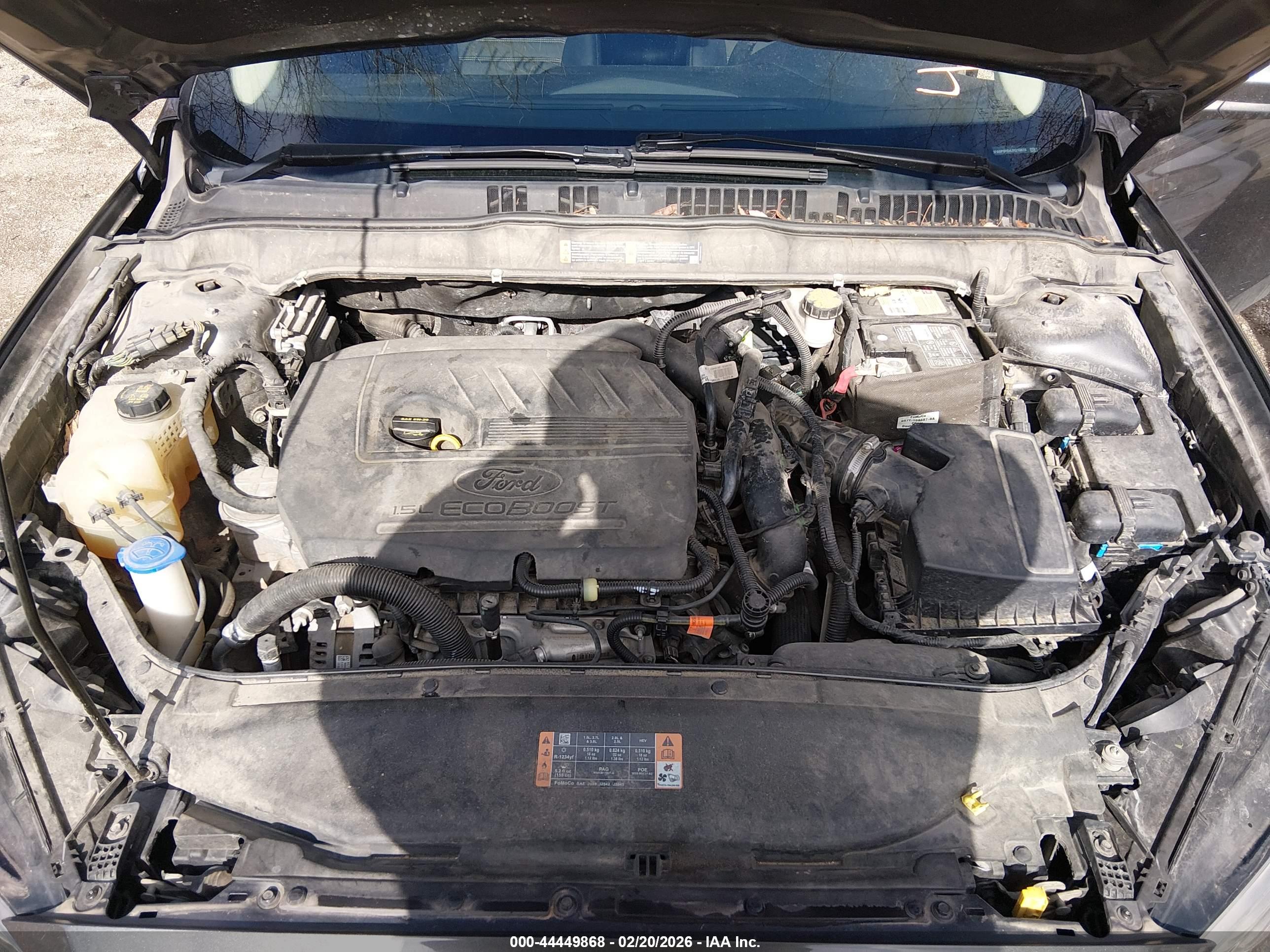FORD FUSION image 10