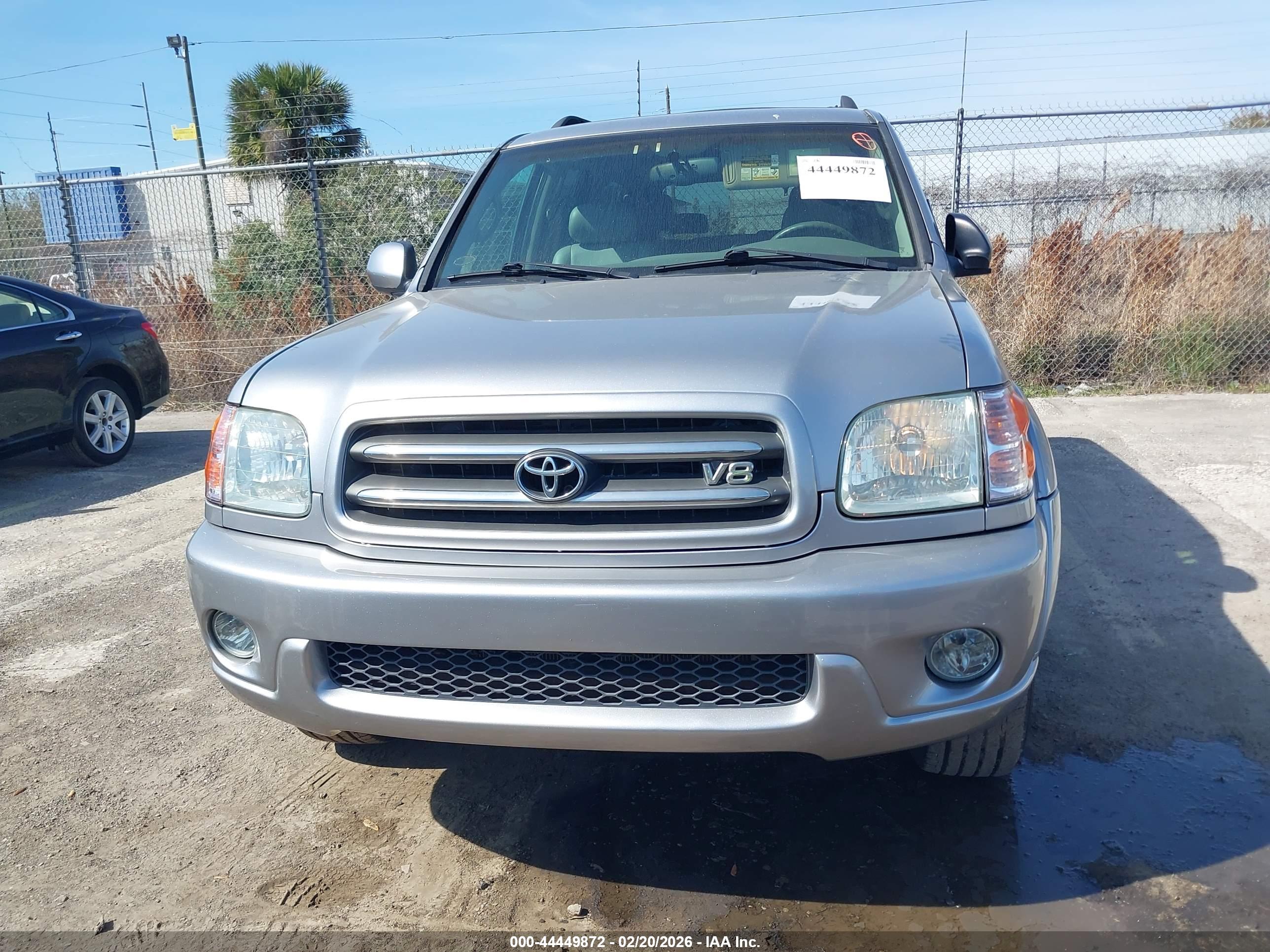TOYOTA SEQUOIA image 6