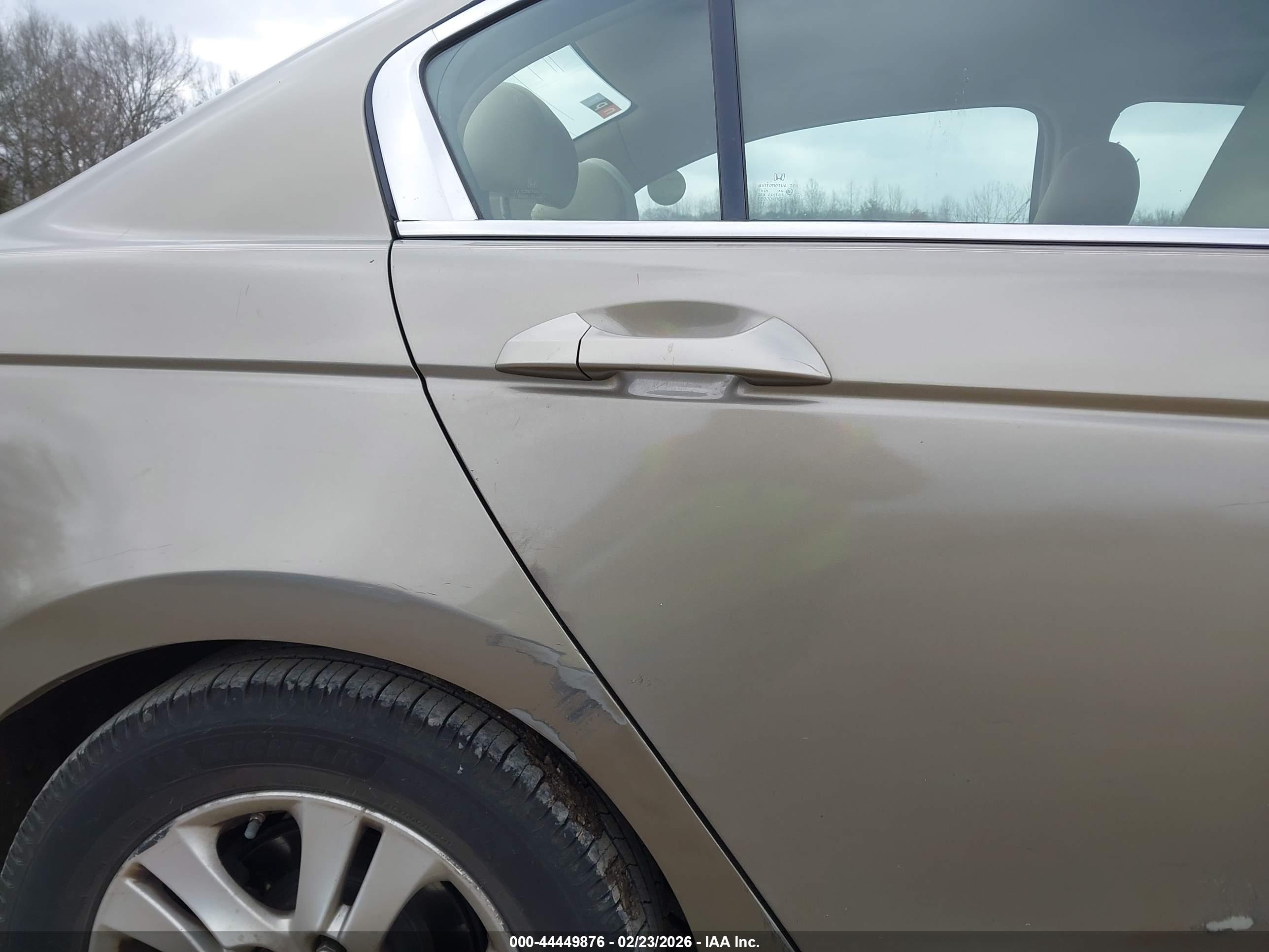HONDA ACCORD image 6