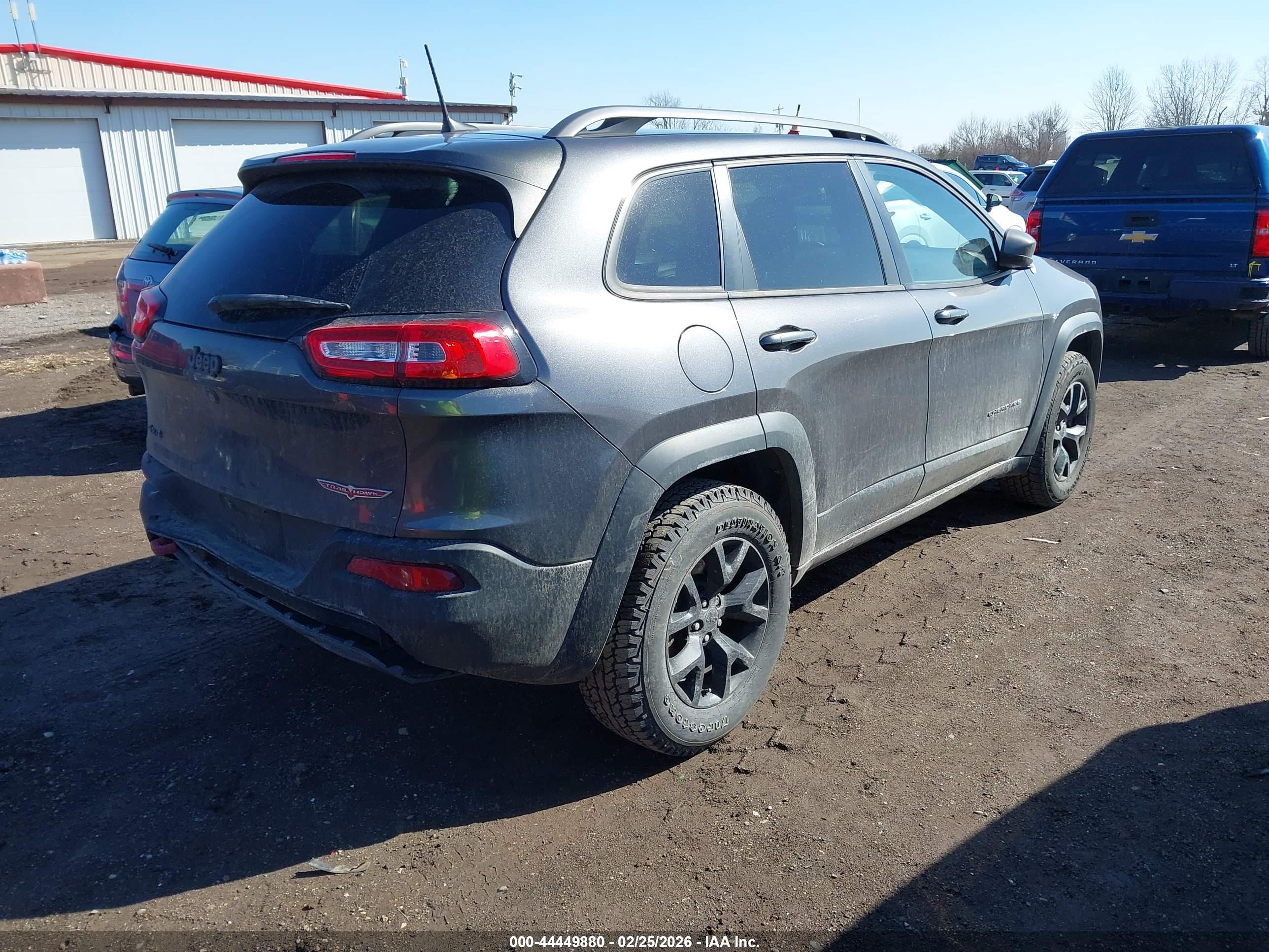 JEEP CHEROKEE image 4