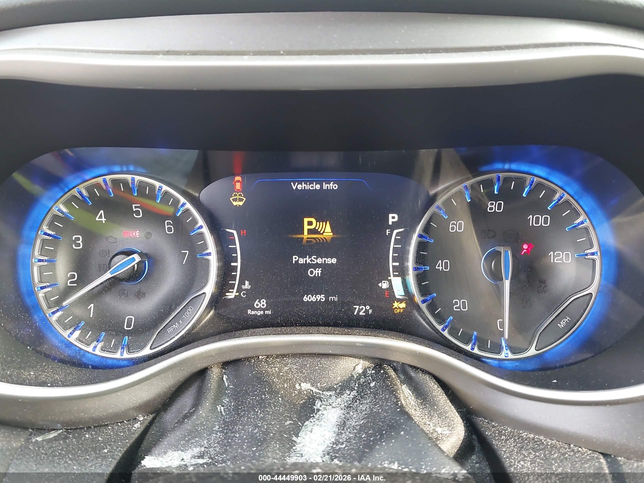 CHRYSLER PACIFICA image 7