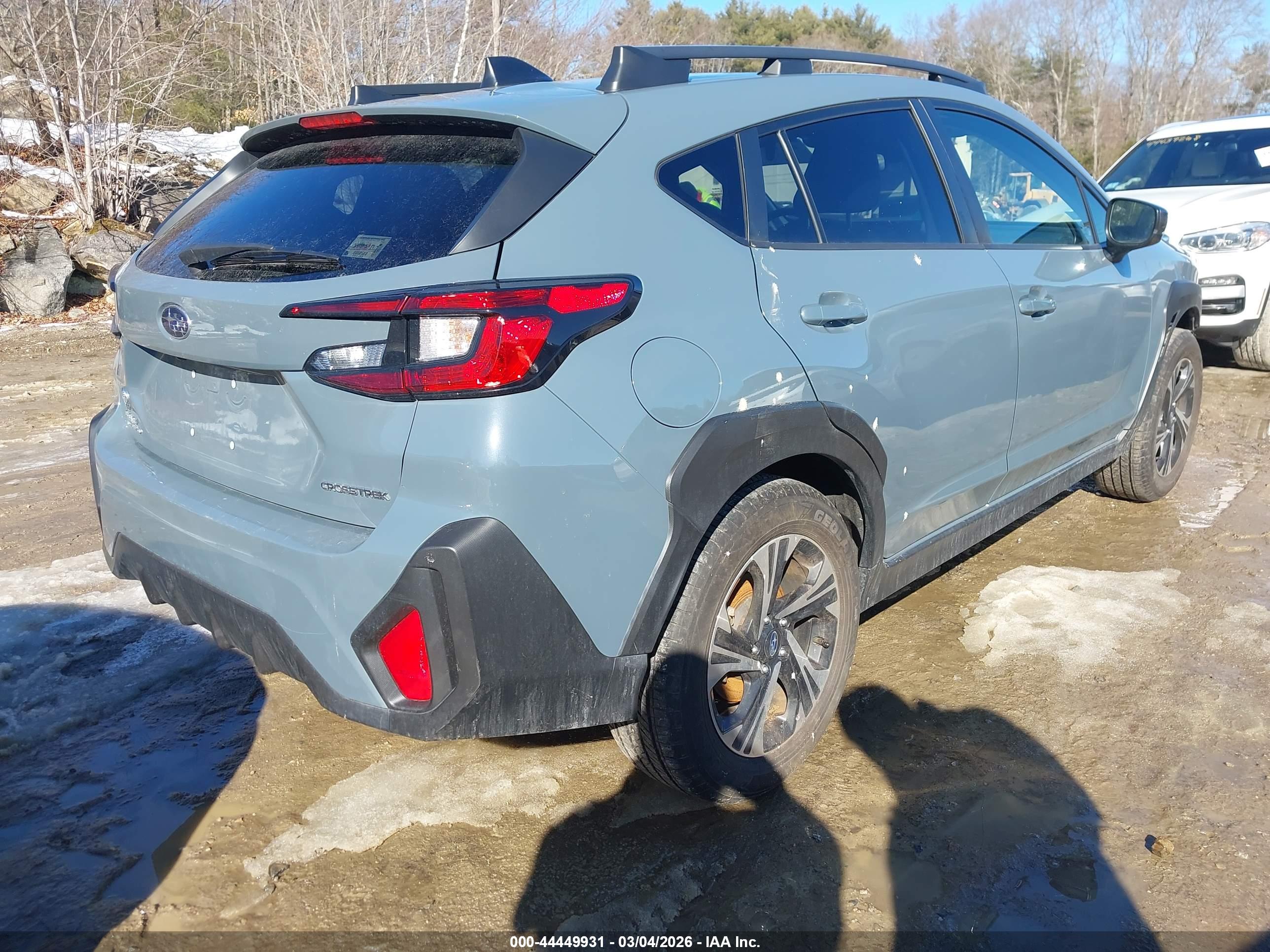 SUBARU CROSSTREK image 4
