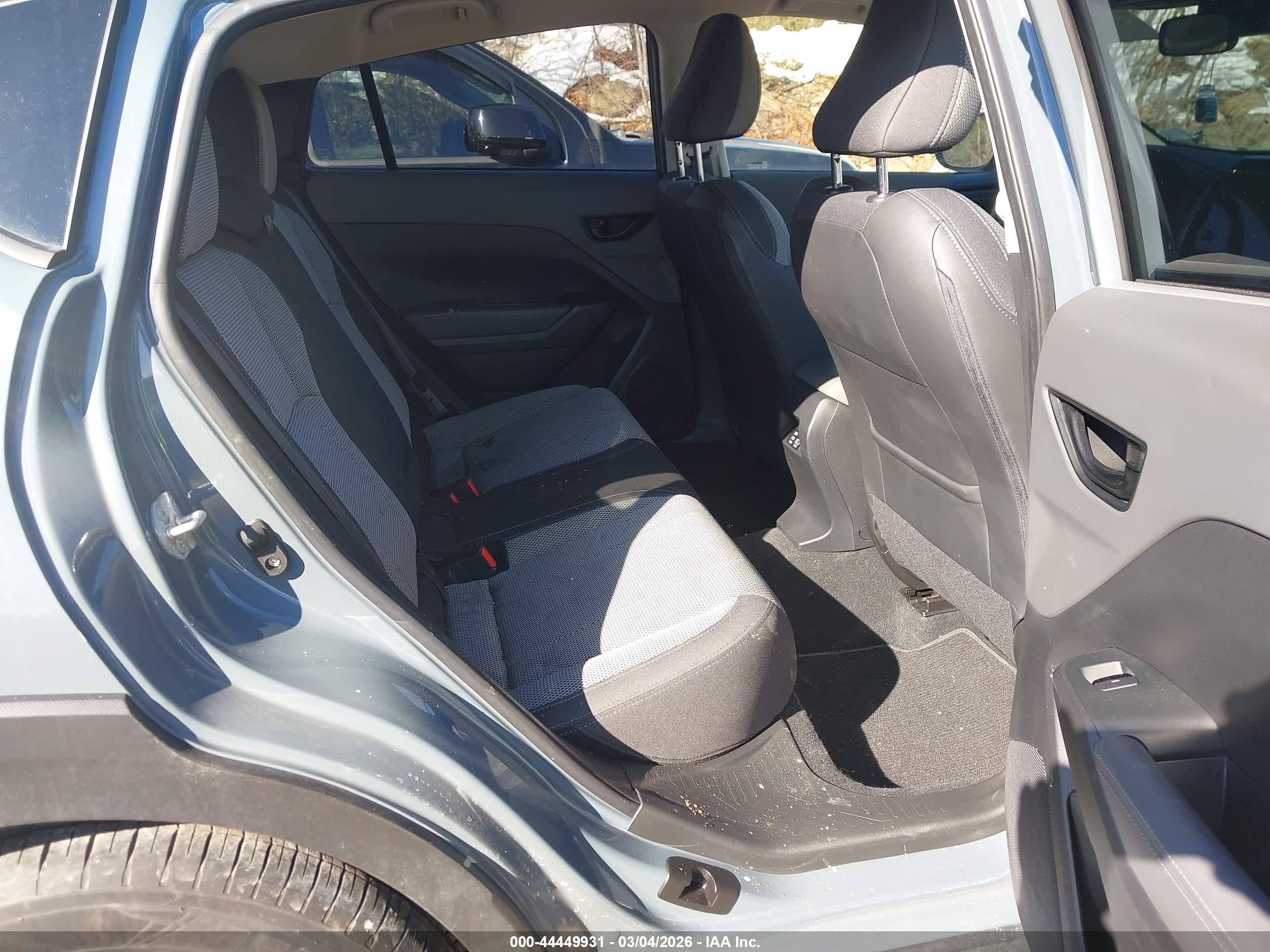 SUBARU CROSSTREK image 8