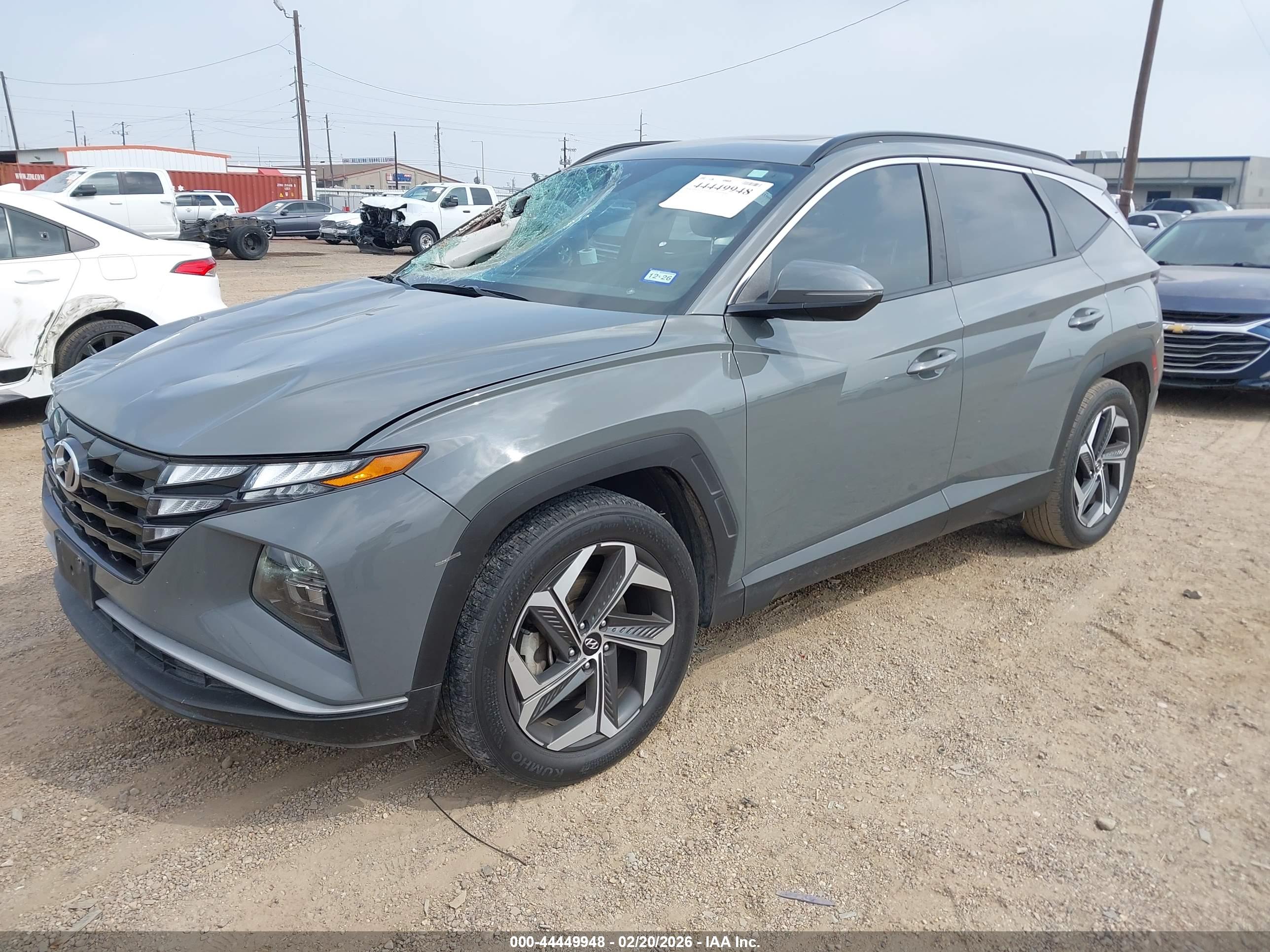 HYUNDAI TUCSON image 2
