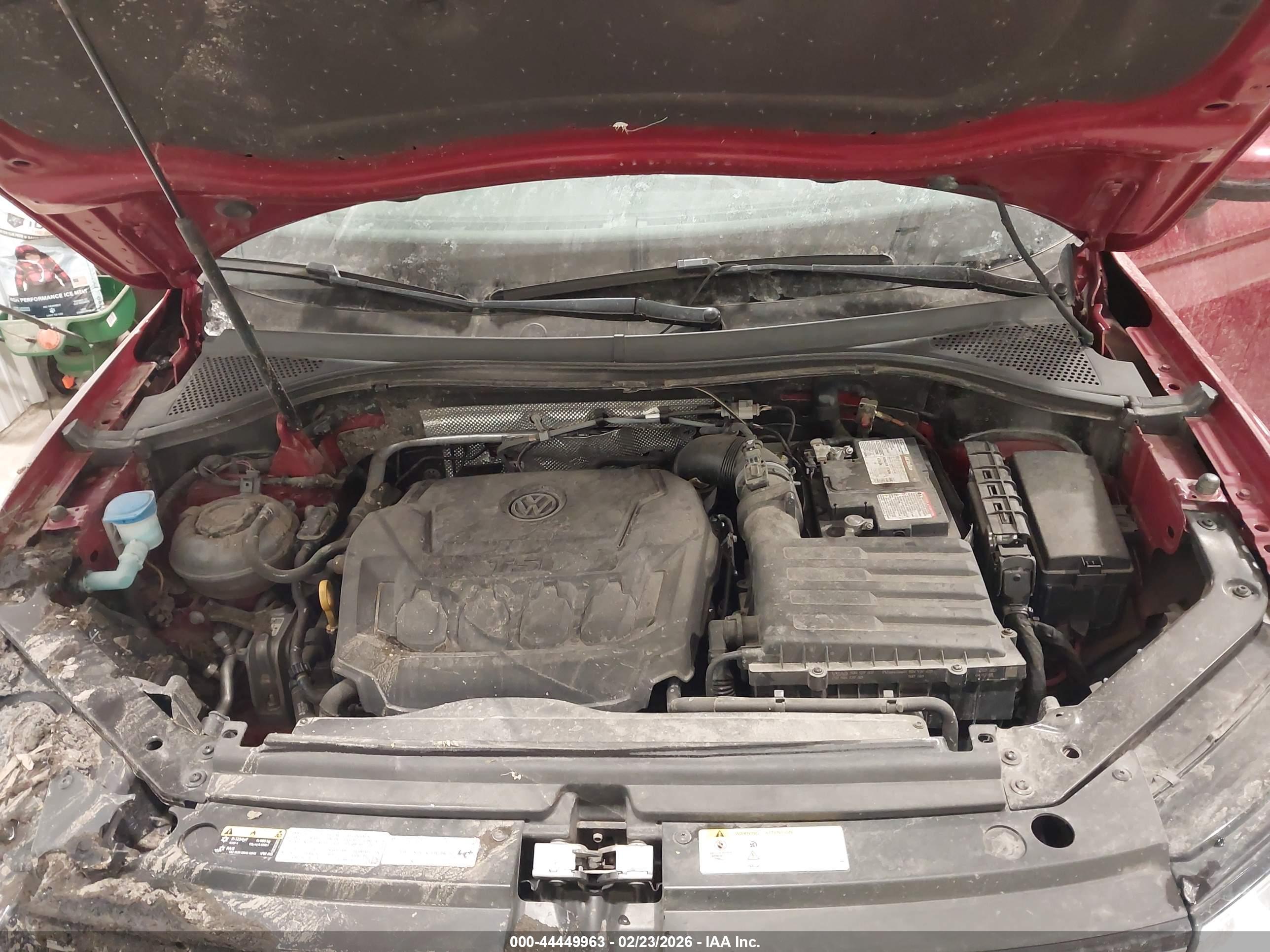 VOLKSWAGEN TIGUAN image 10
