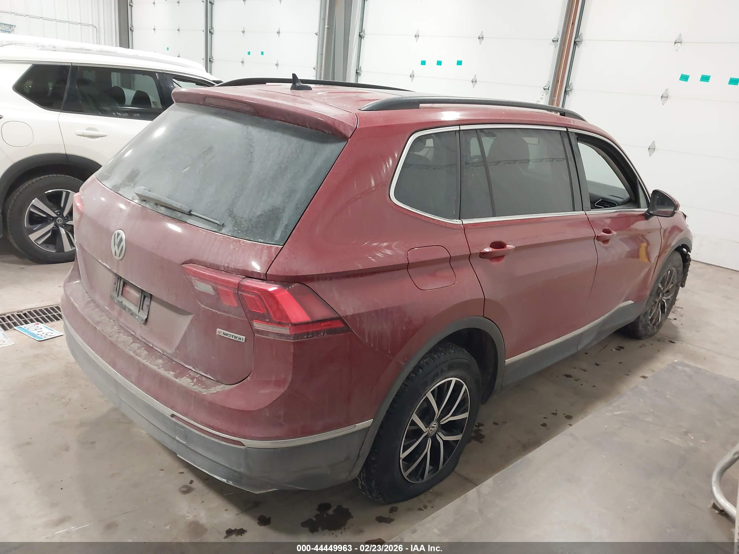 VOLKSWAGEN TIGUAN image 4
