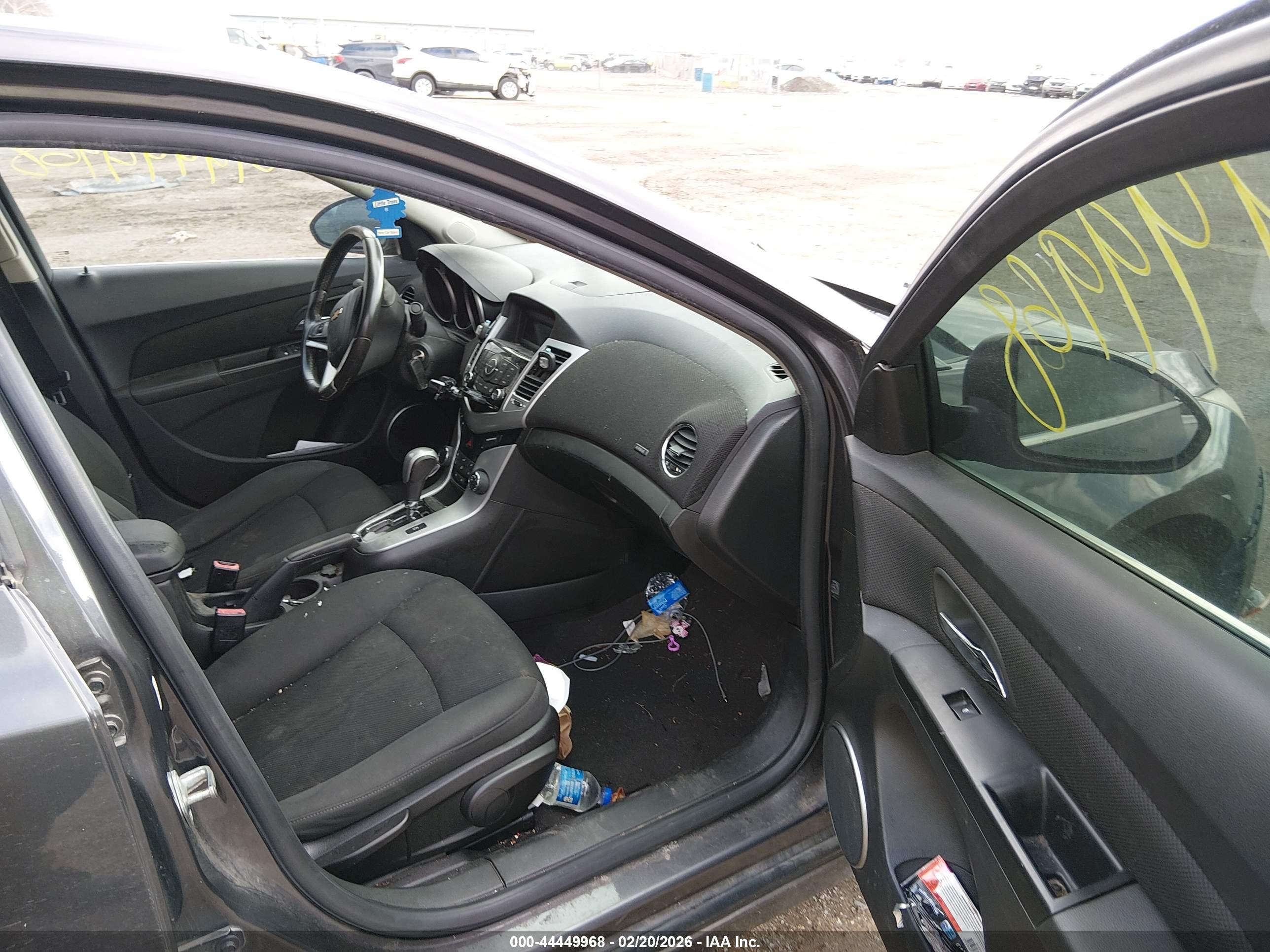 CHEVROLET CRUZE image 5