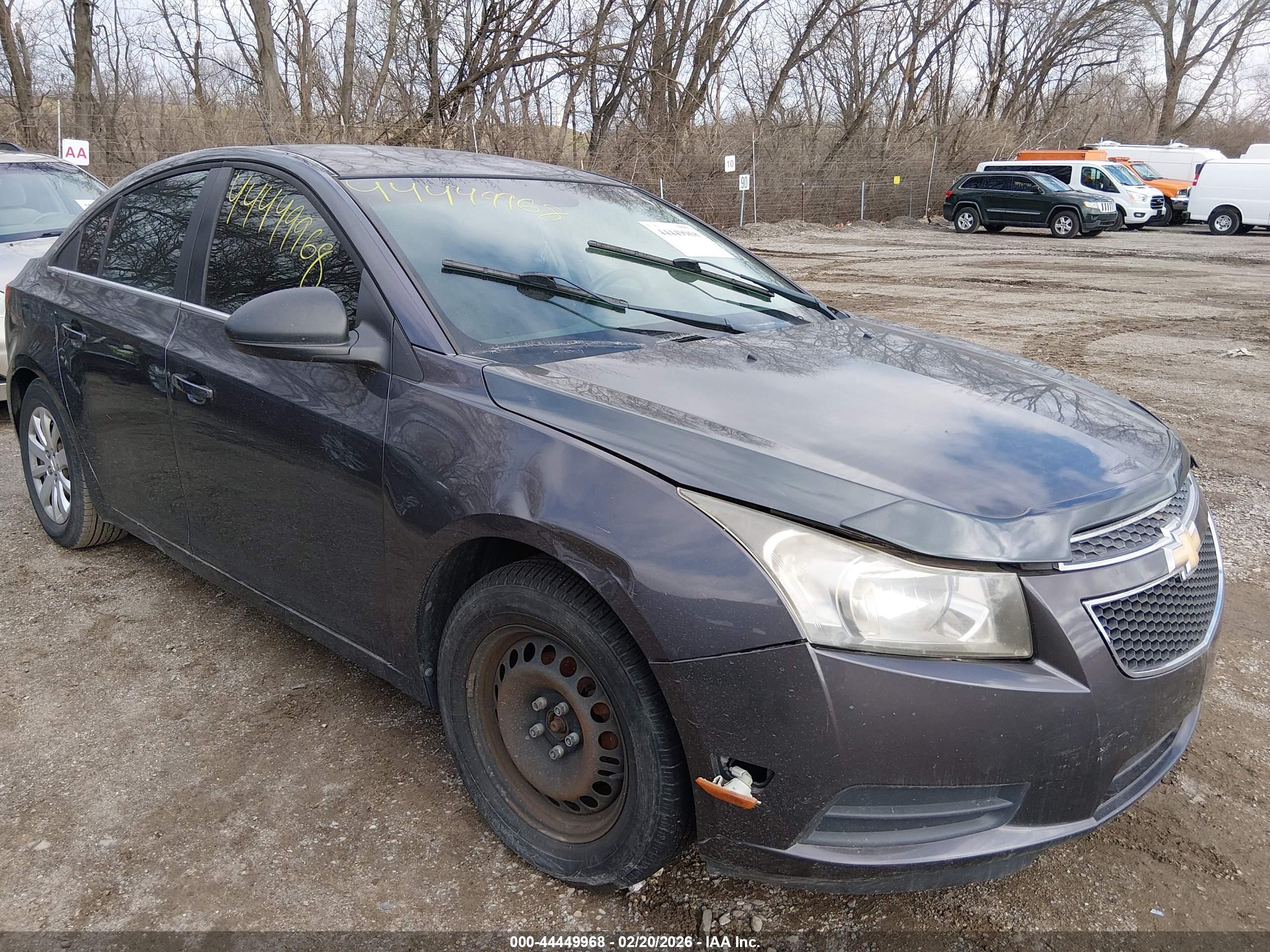 CHEVROLET CRUZE image 6