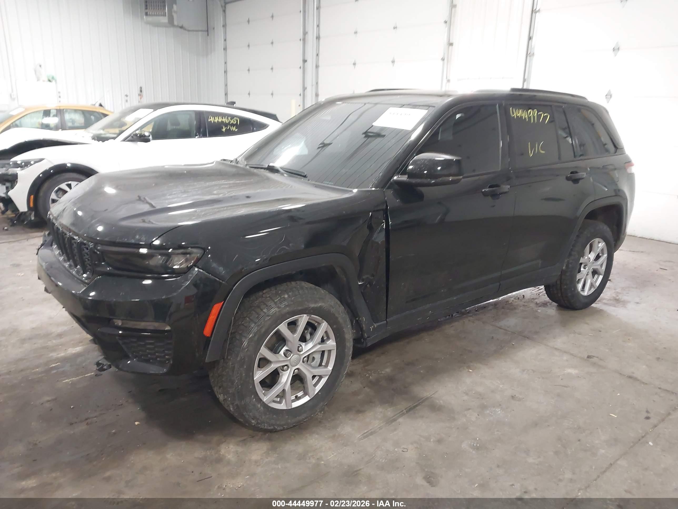 JEEP GRAND image 2