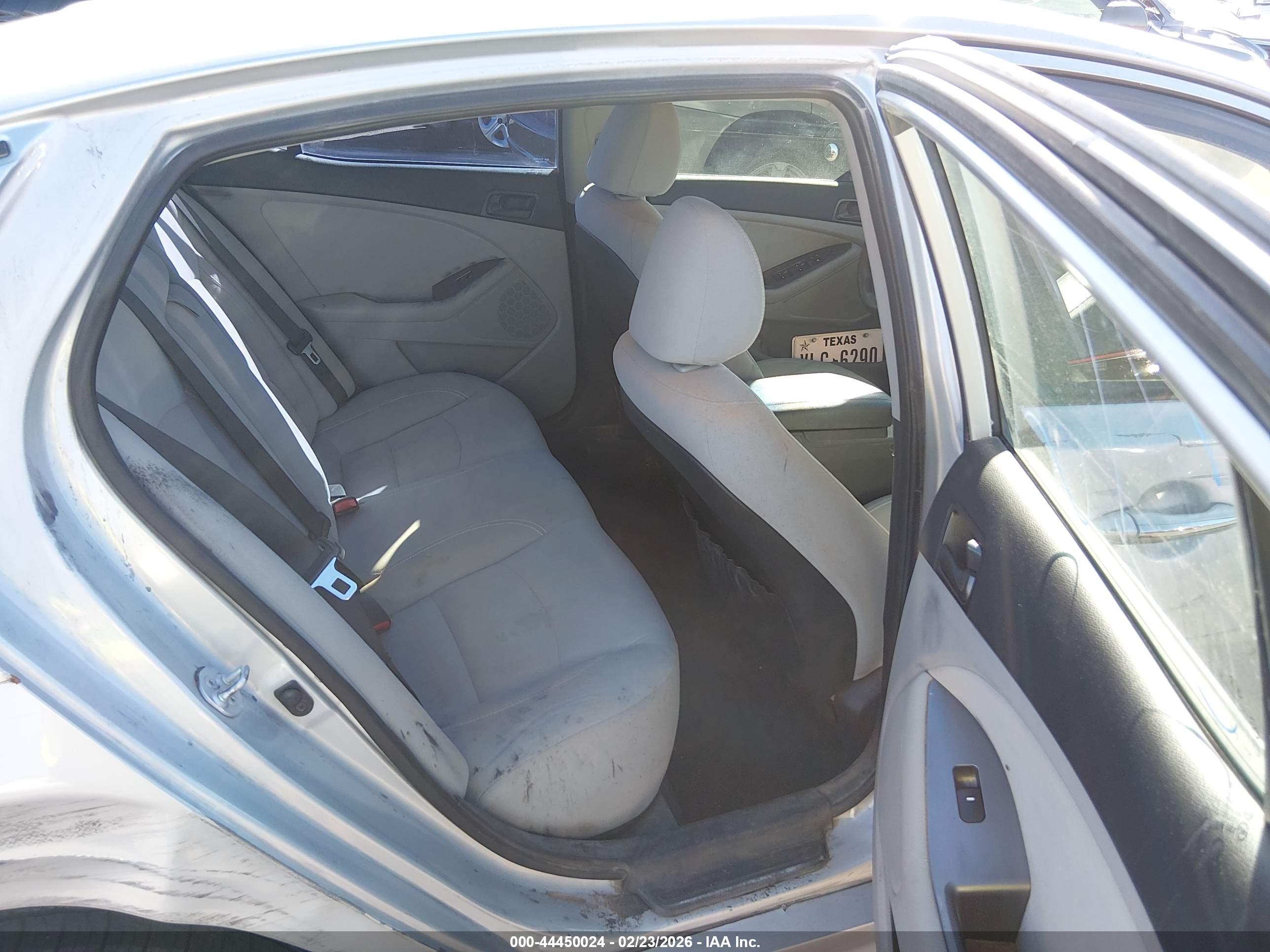 KIA OPTIMA image 8