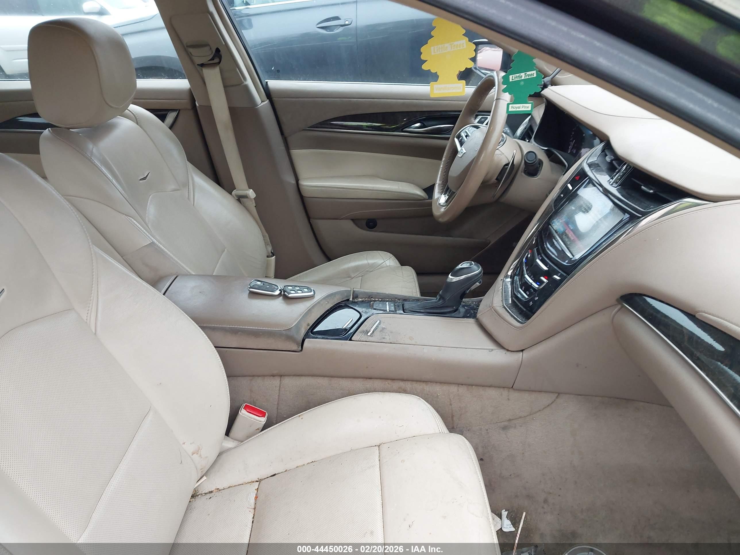 CADILLAC CTS image 5