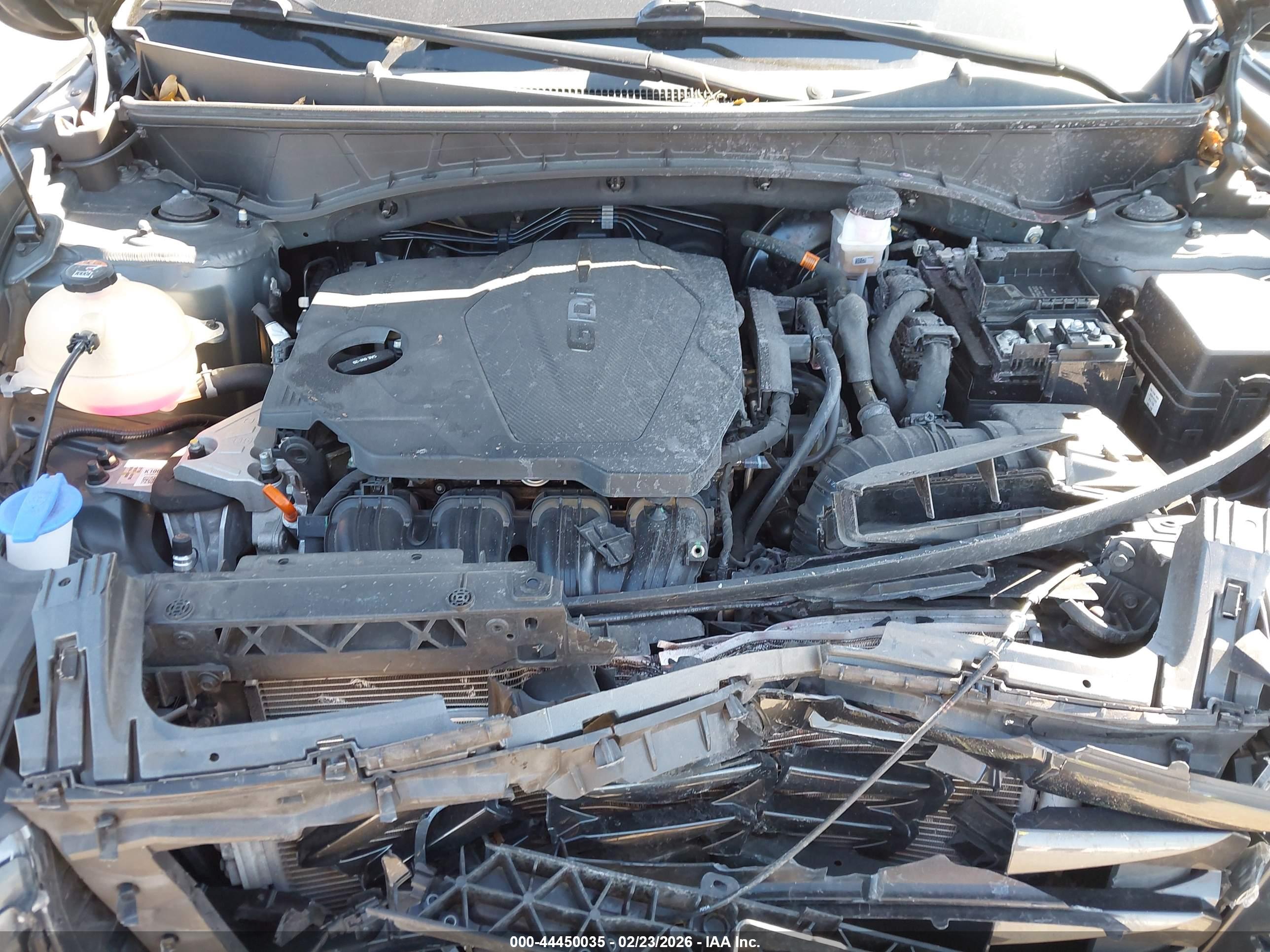 HYUNDAI TUCSON image 10