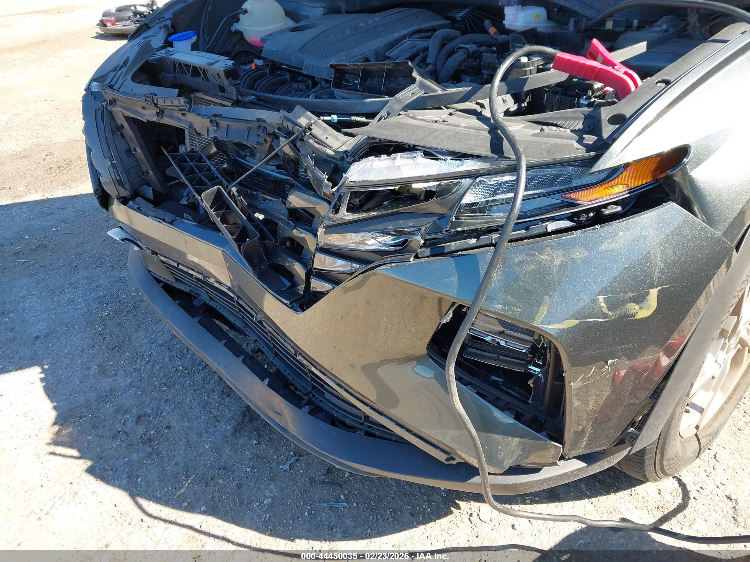 HYUNDAI TUCSON image 6