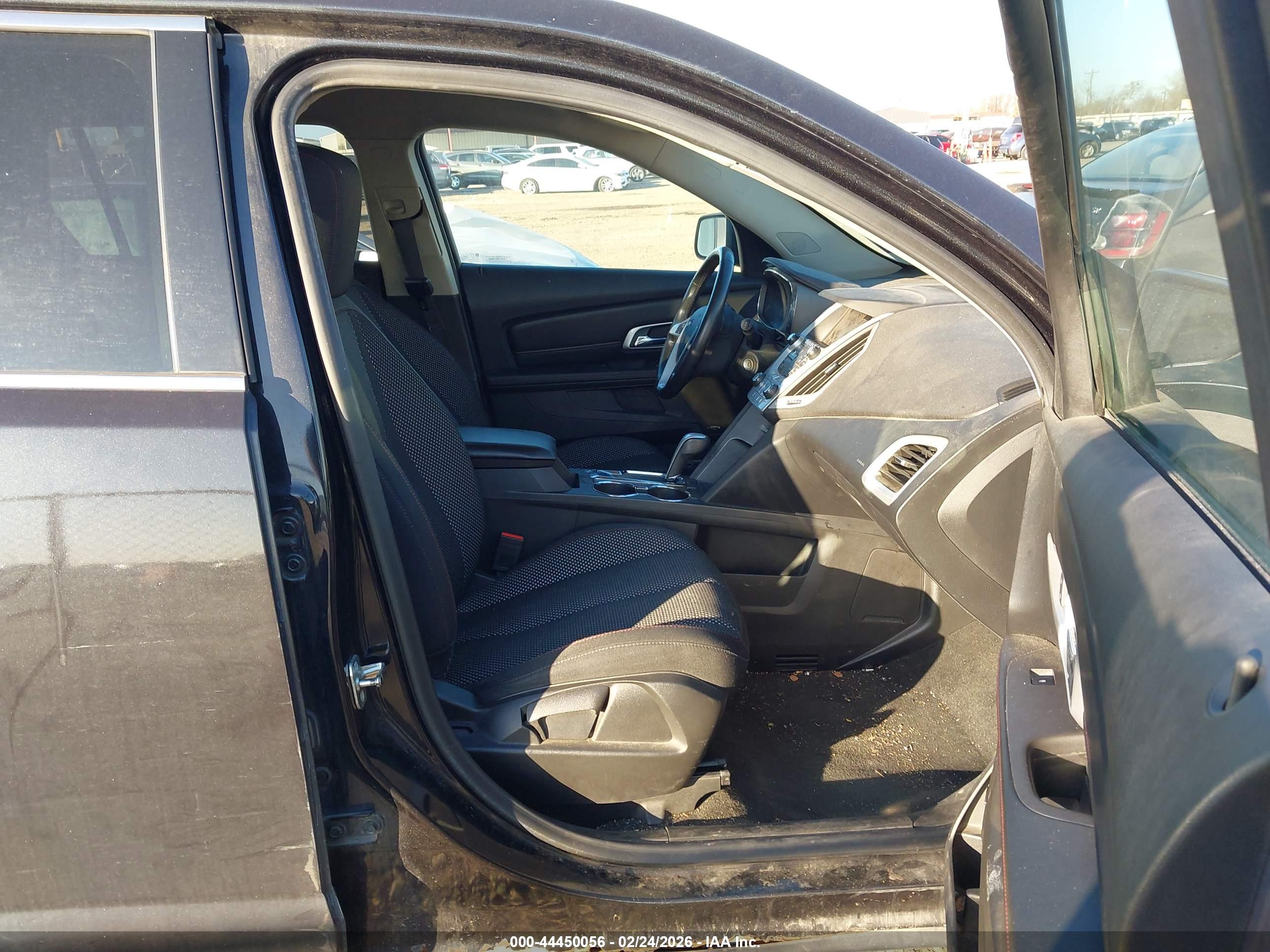GMC TERRAIN image 5