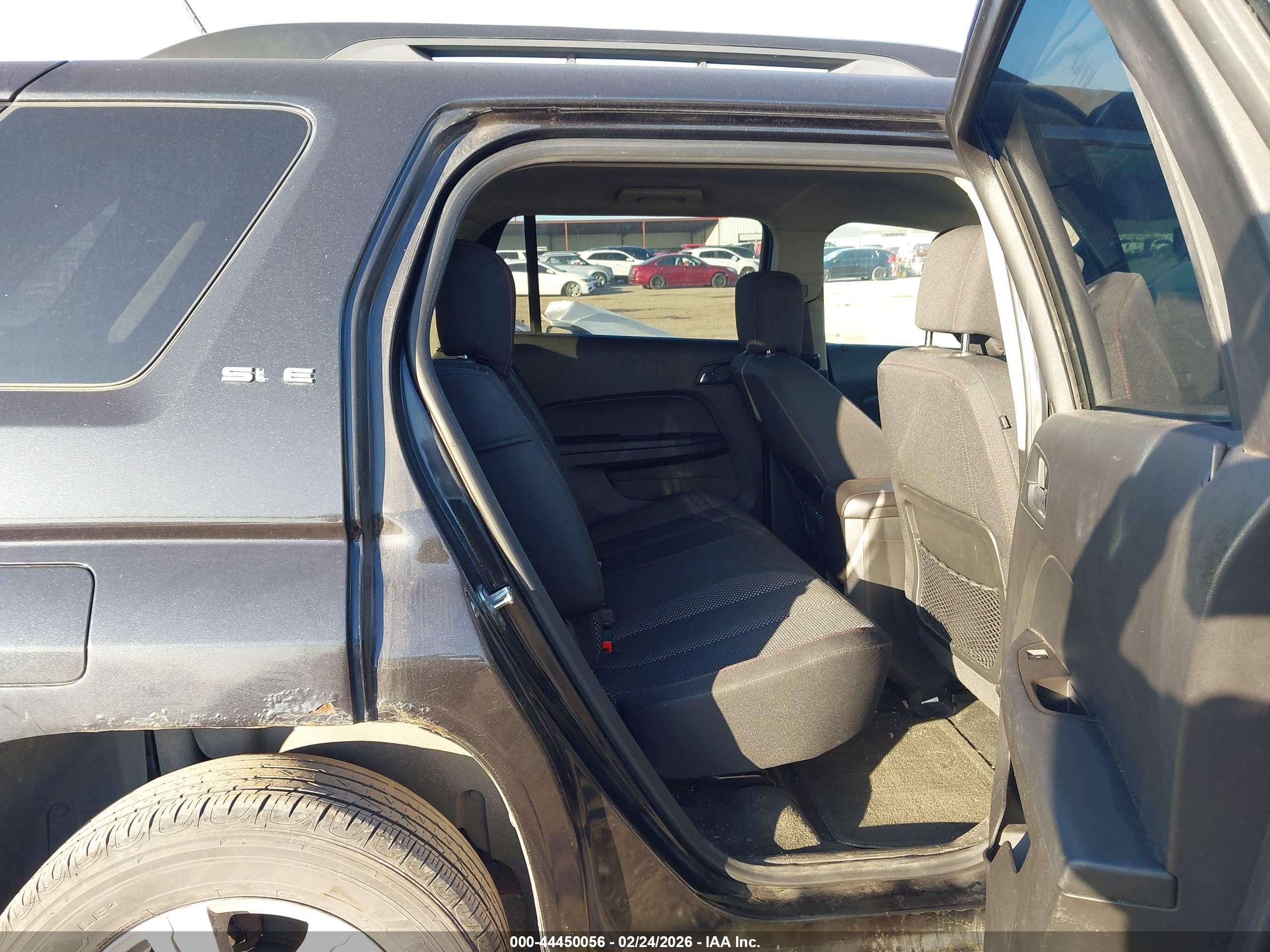 GMC TERRAIN image 8
