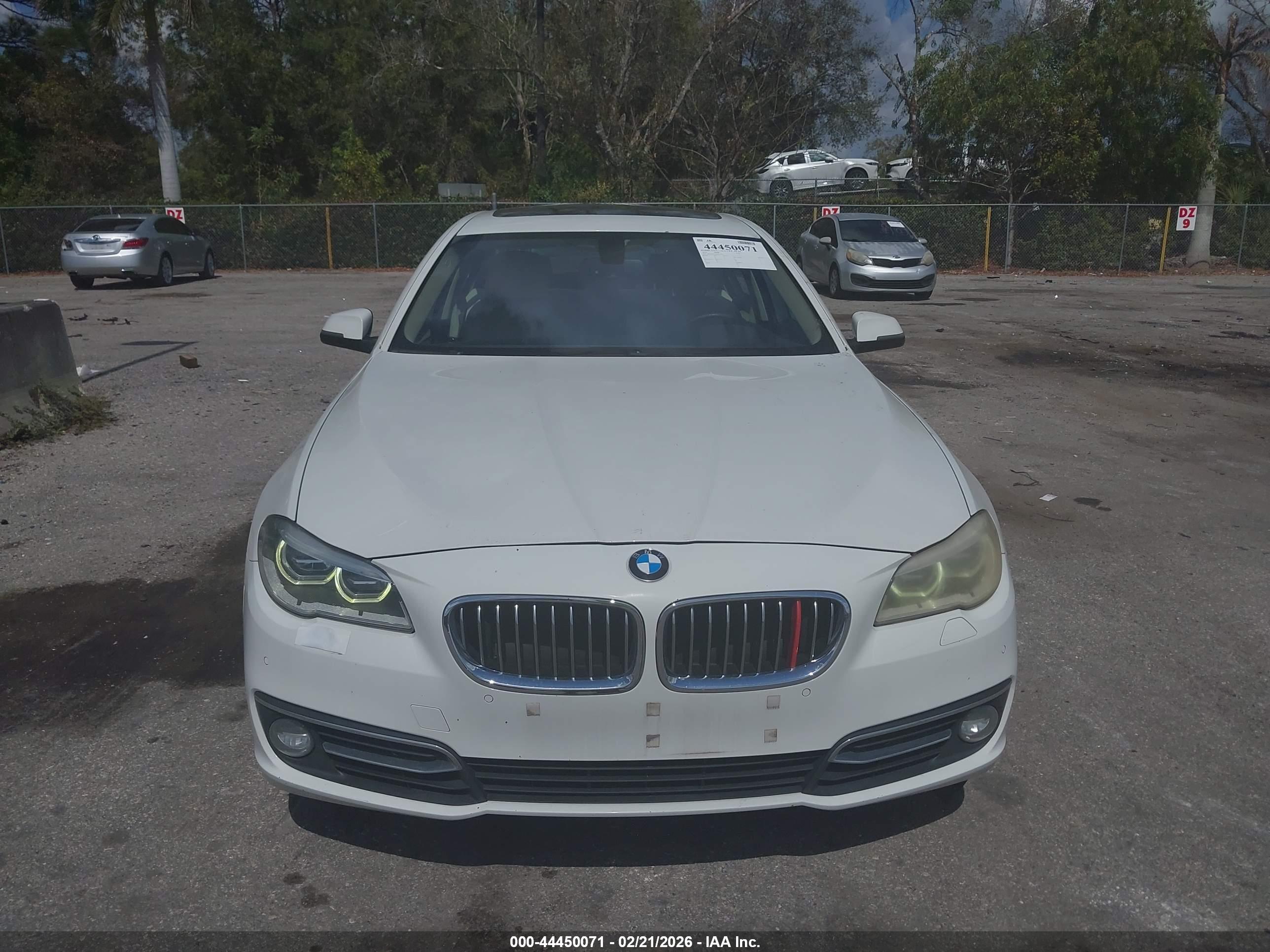BMW 535I image 6