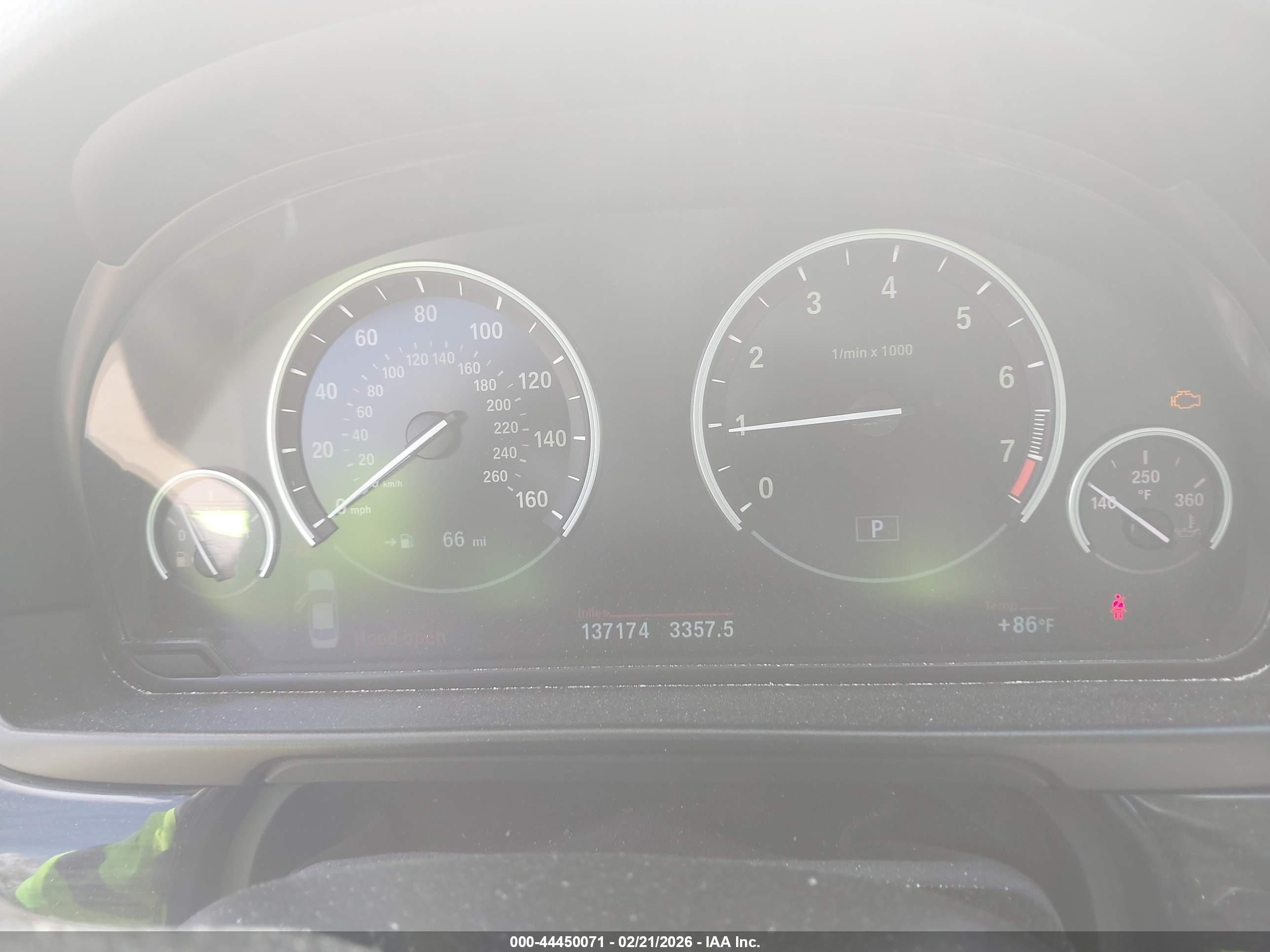 BMW 535I image 7