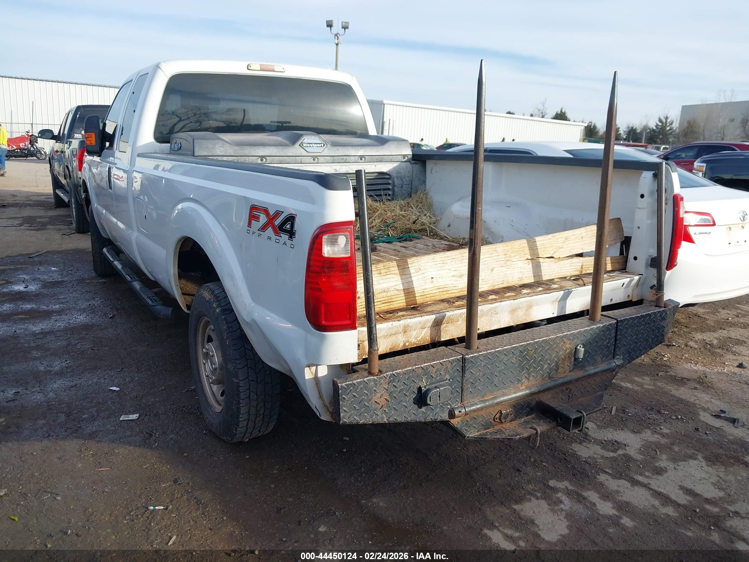 FORD F-250 image 3