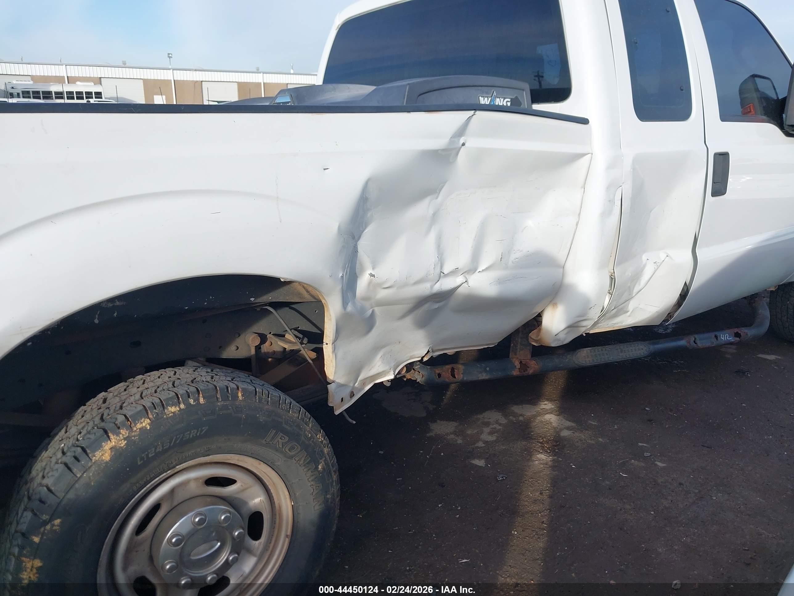 FORD F-250 image 6