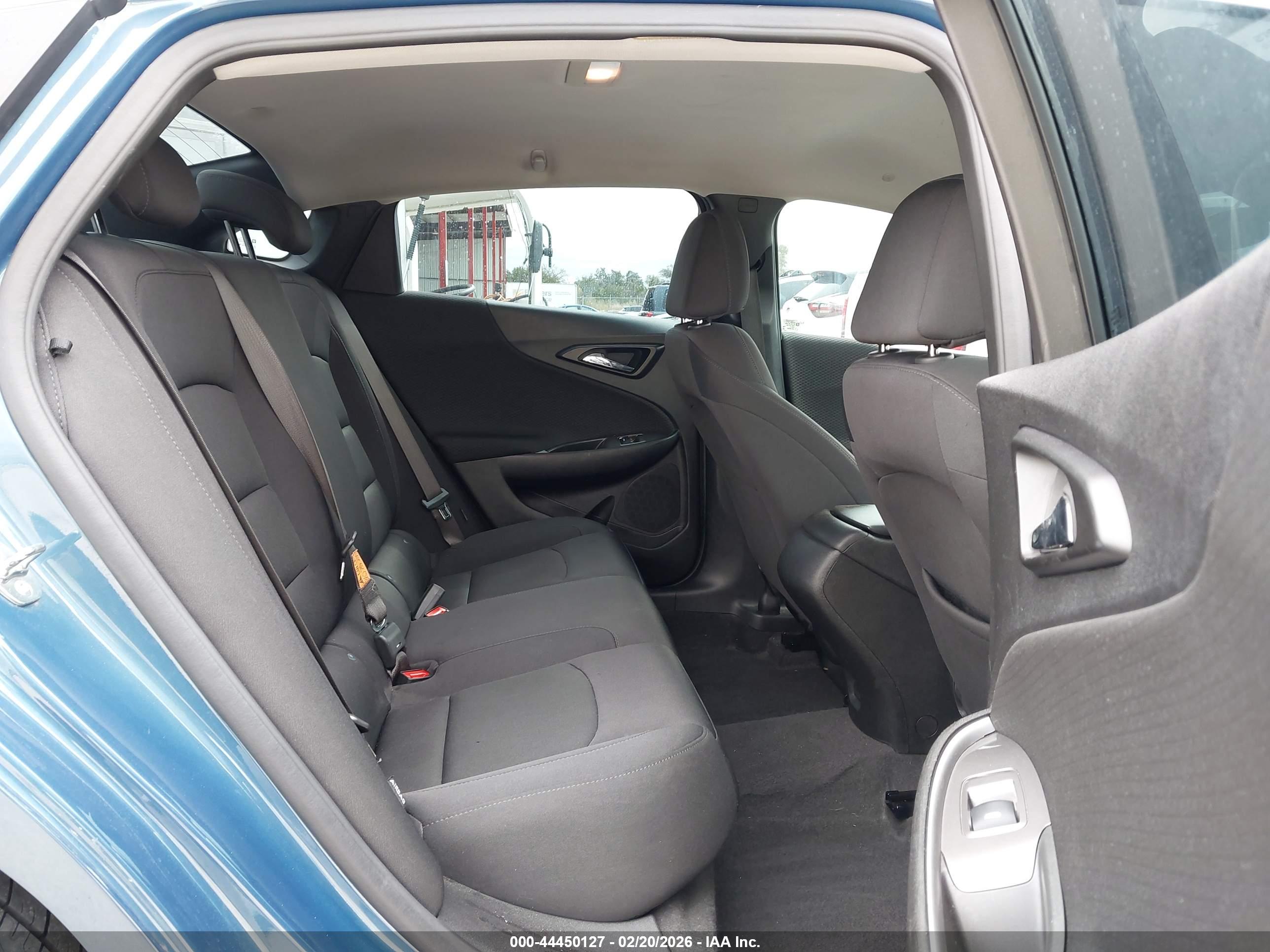 CHEVROLET MALIBU image 8