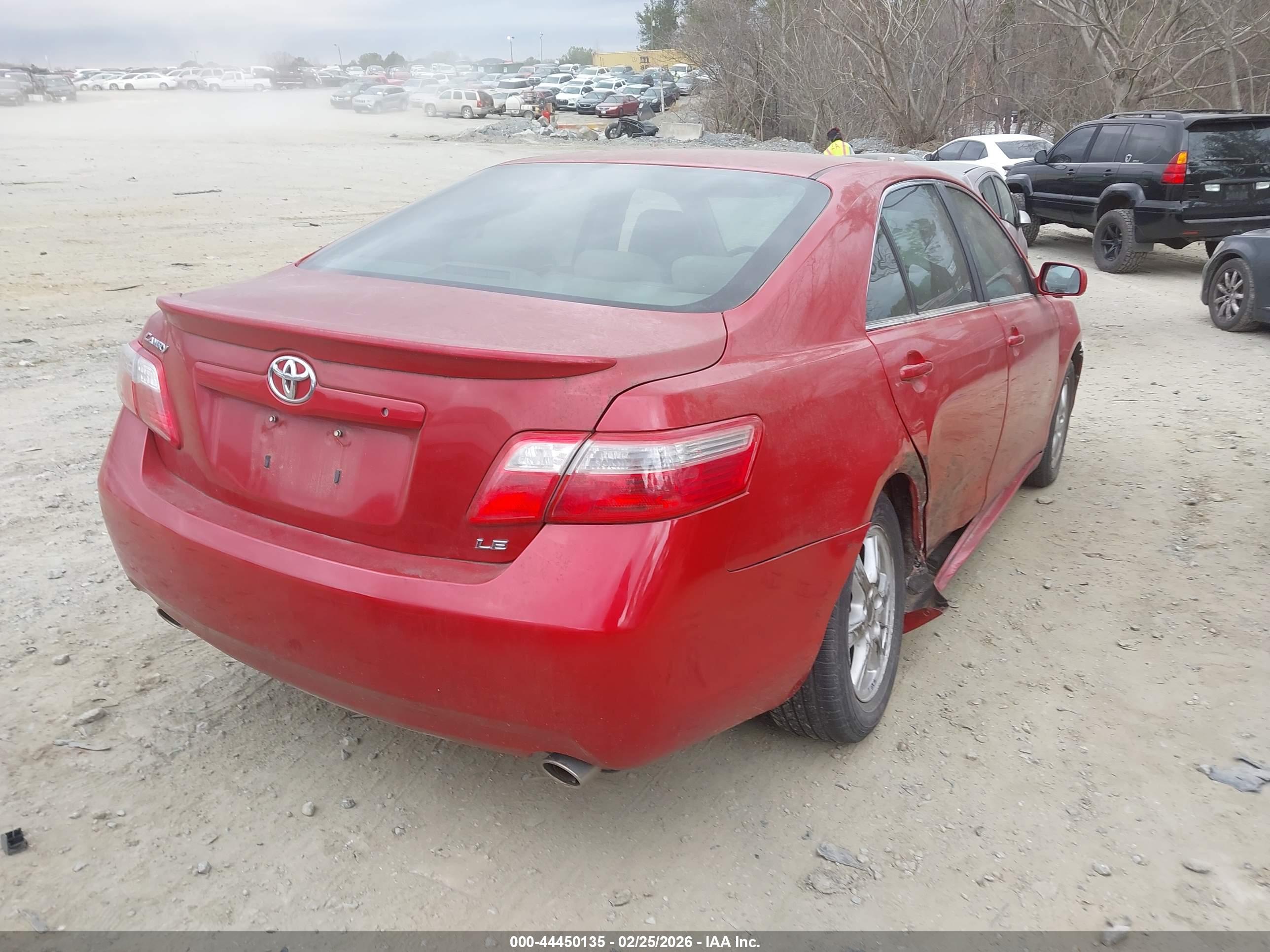 TOYOTA CAMRY image 4