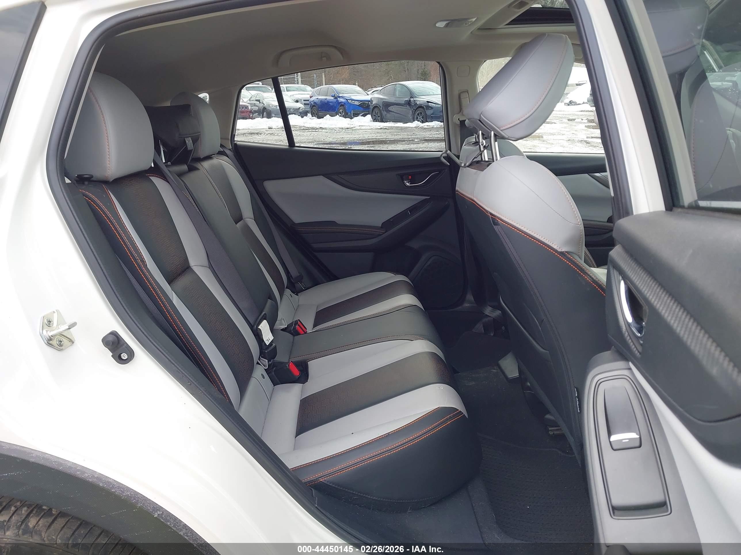 SUBARU CROSSTREK image 8