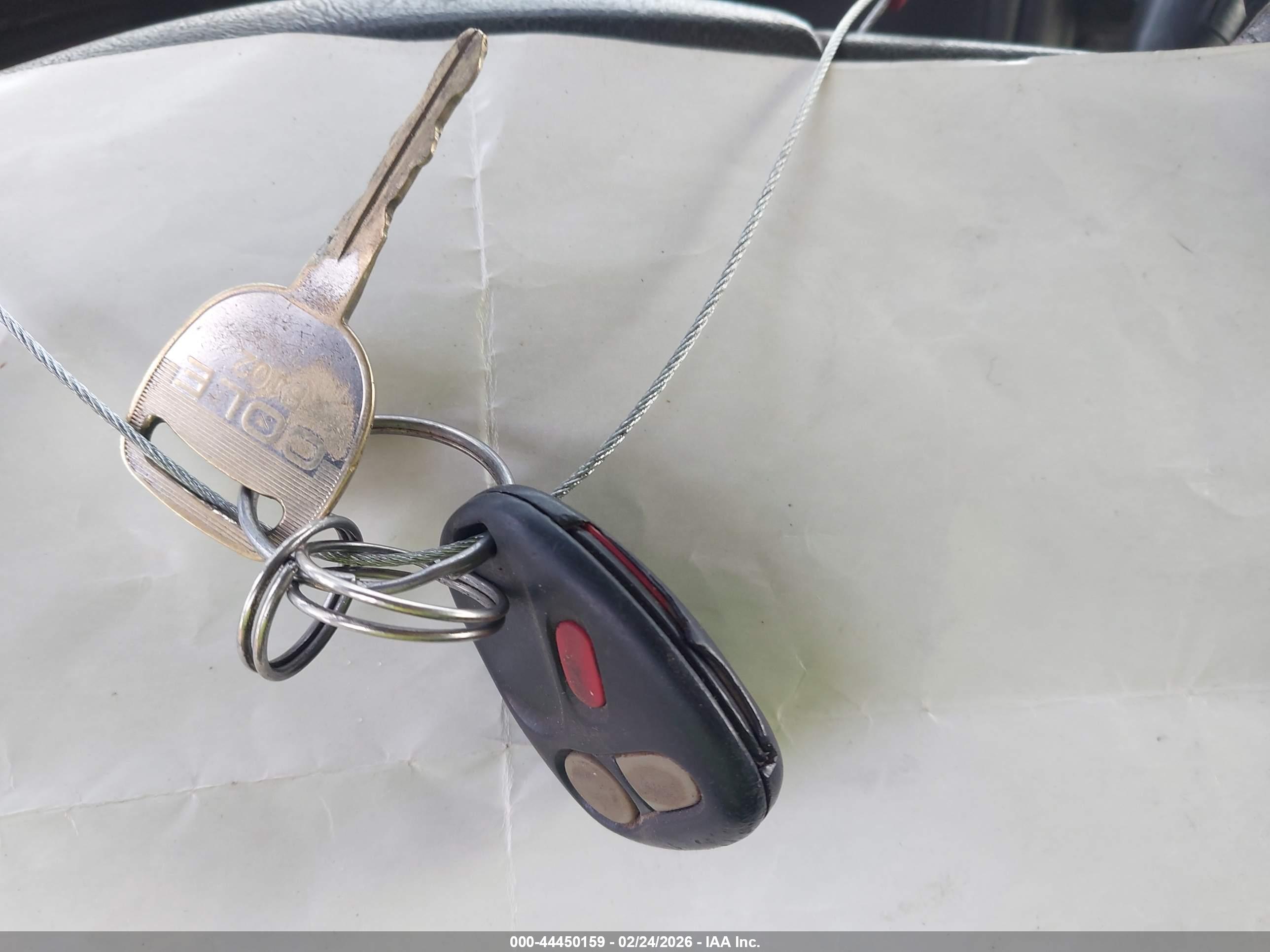 CHEVROLET SILVERADO image 11