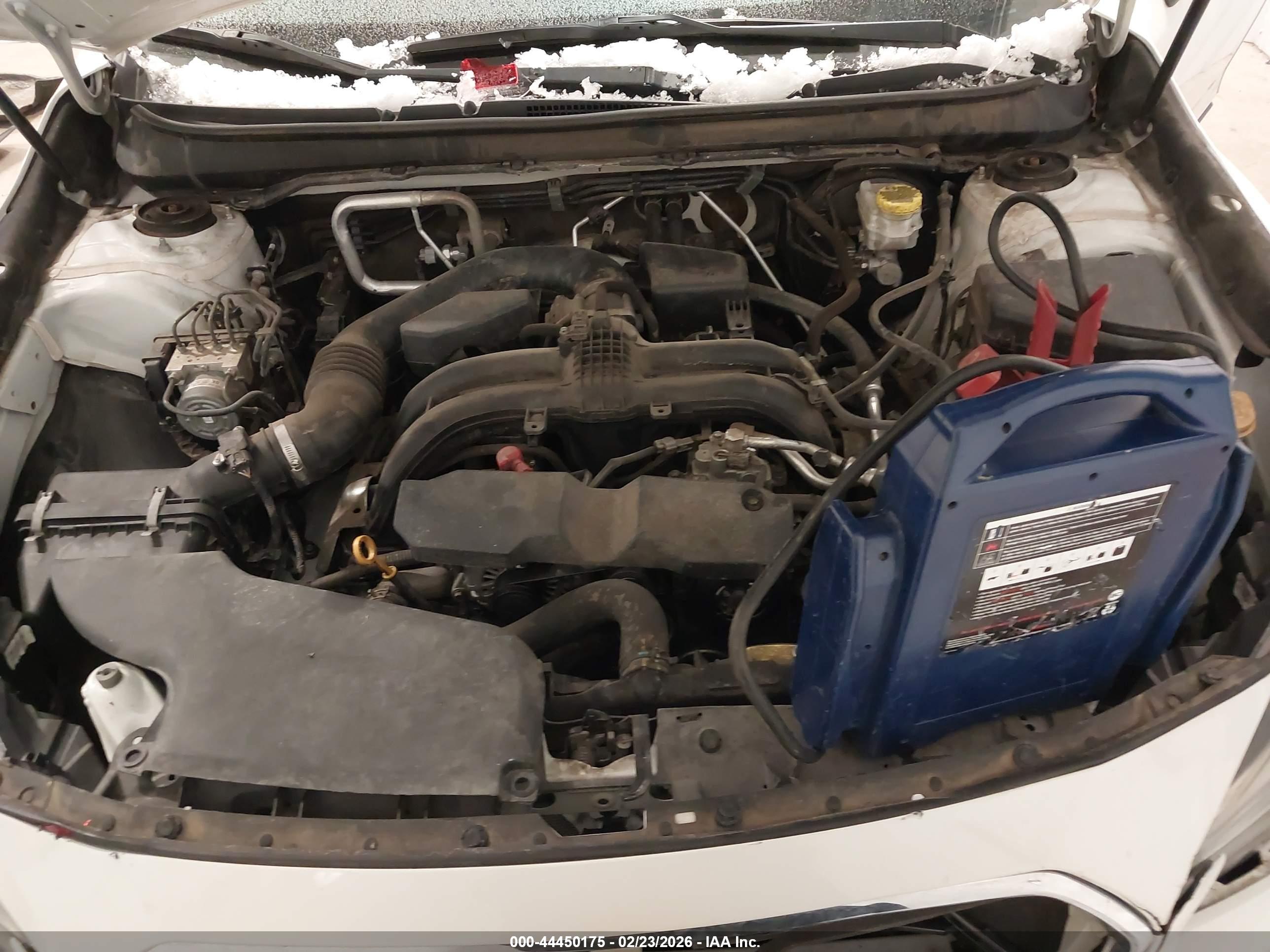 SUBARU OUTBACK image 10