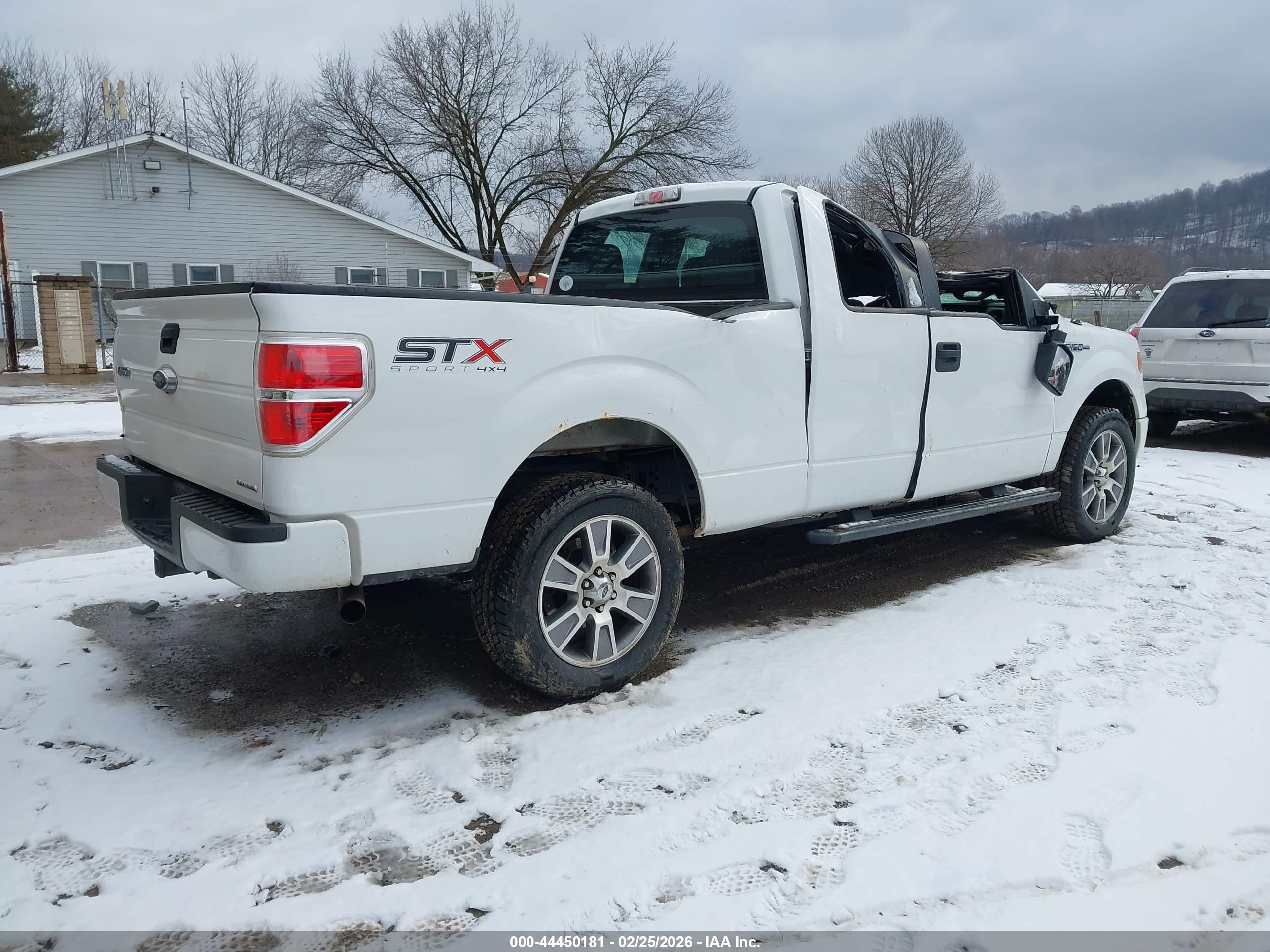 FORD F-150 image 4
