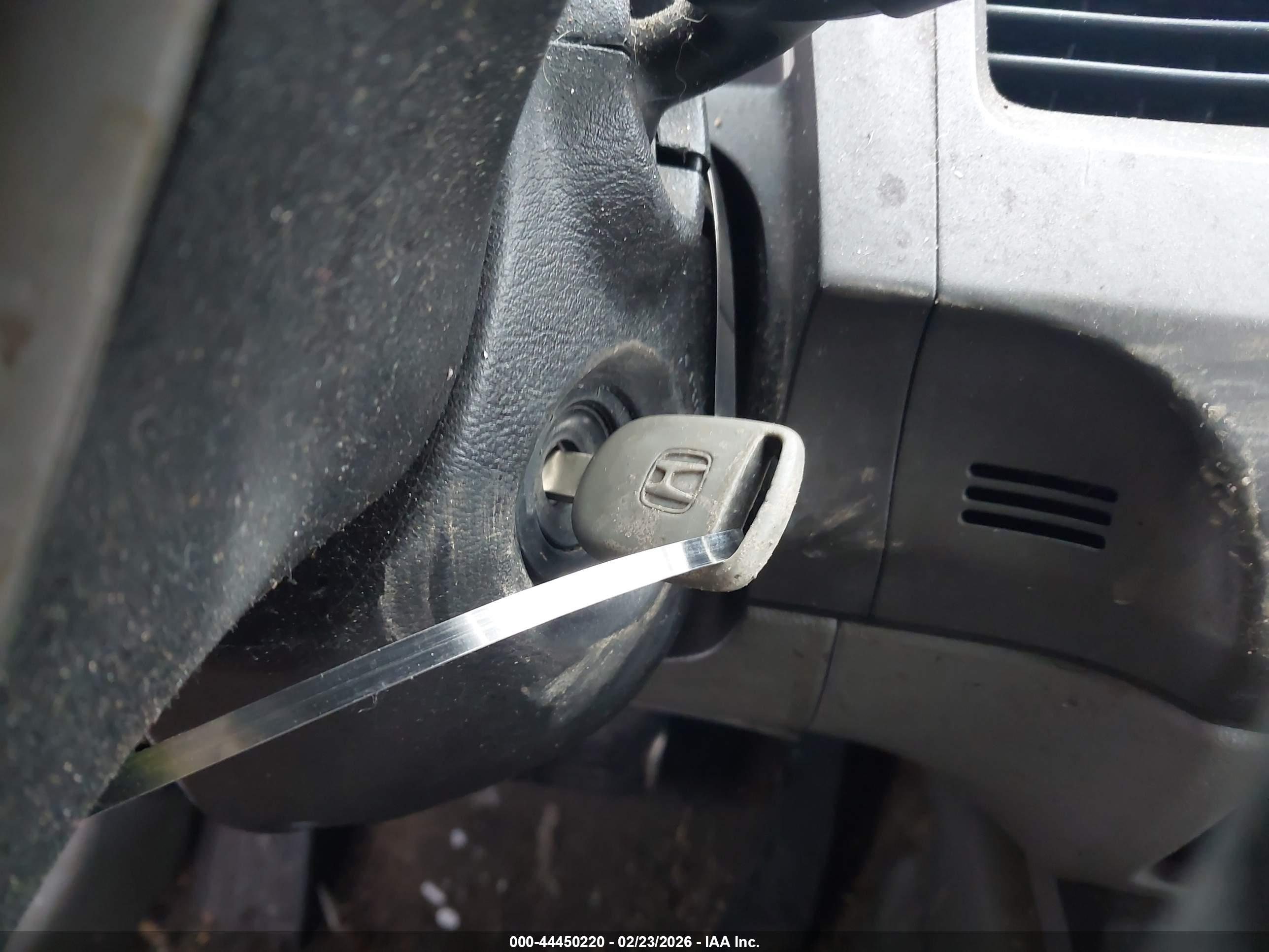HONDA CIVIC image 11