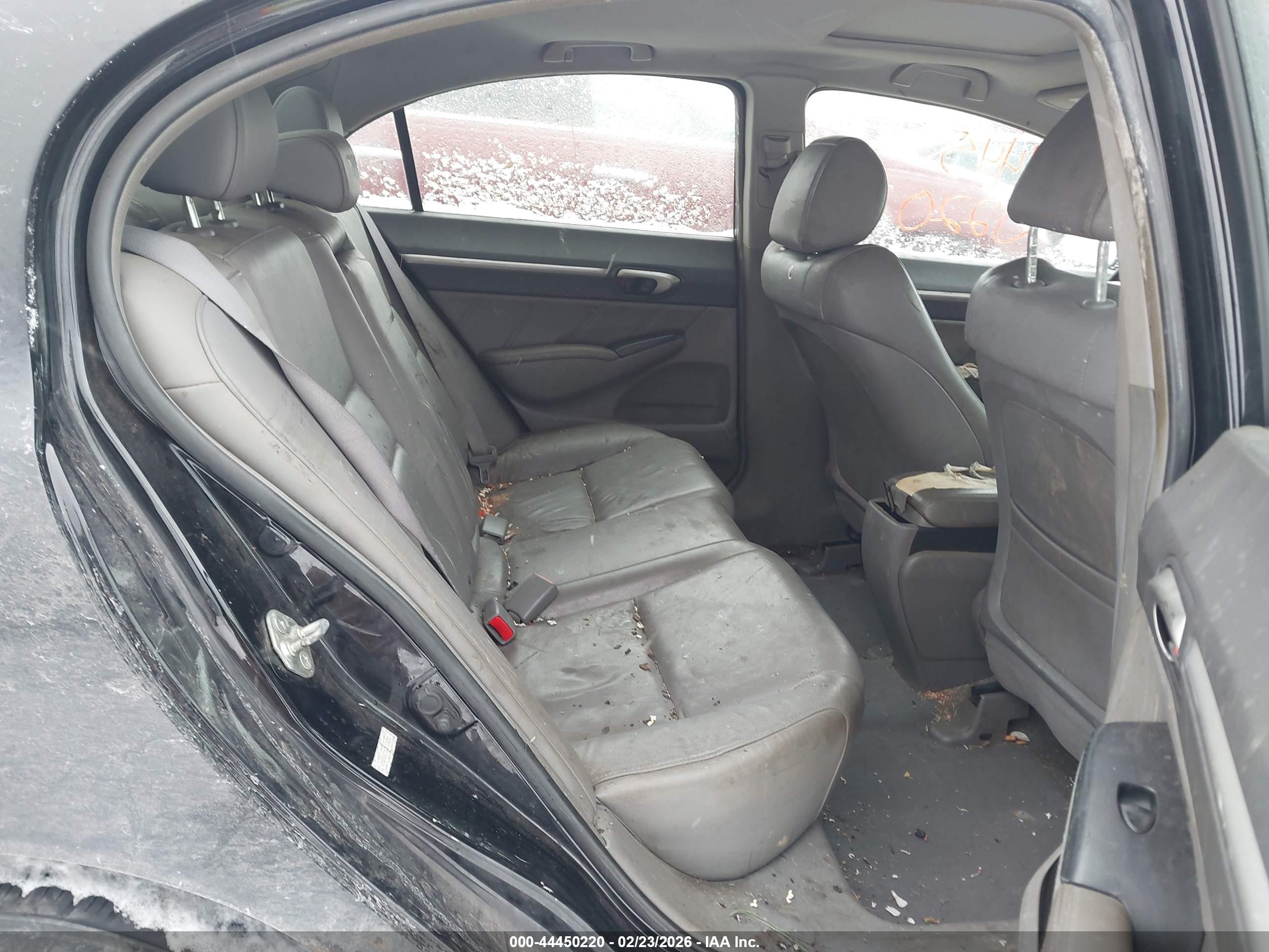HONDA CIVIC image 8