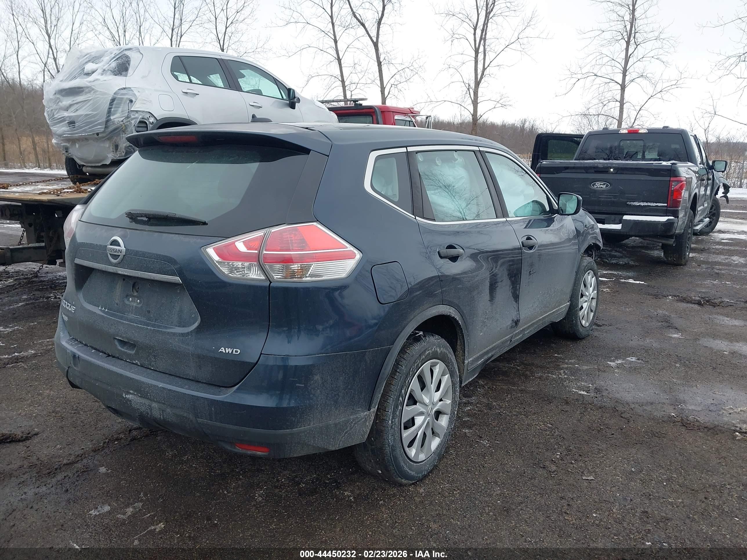 NISSAN ROGUE image 4