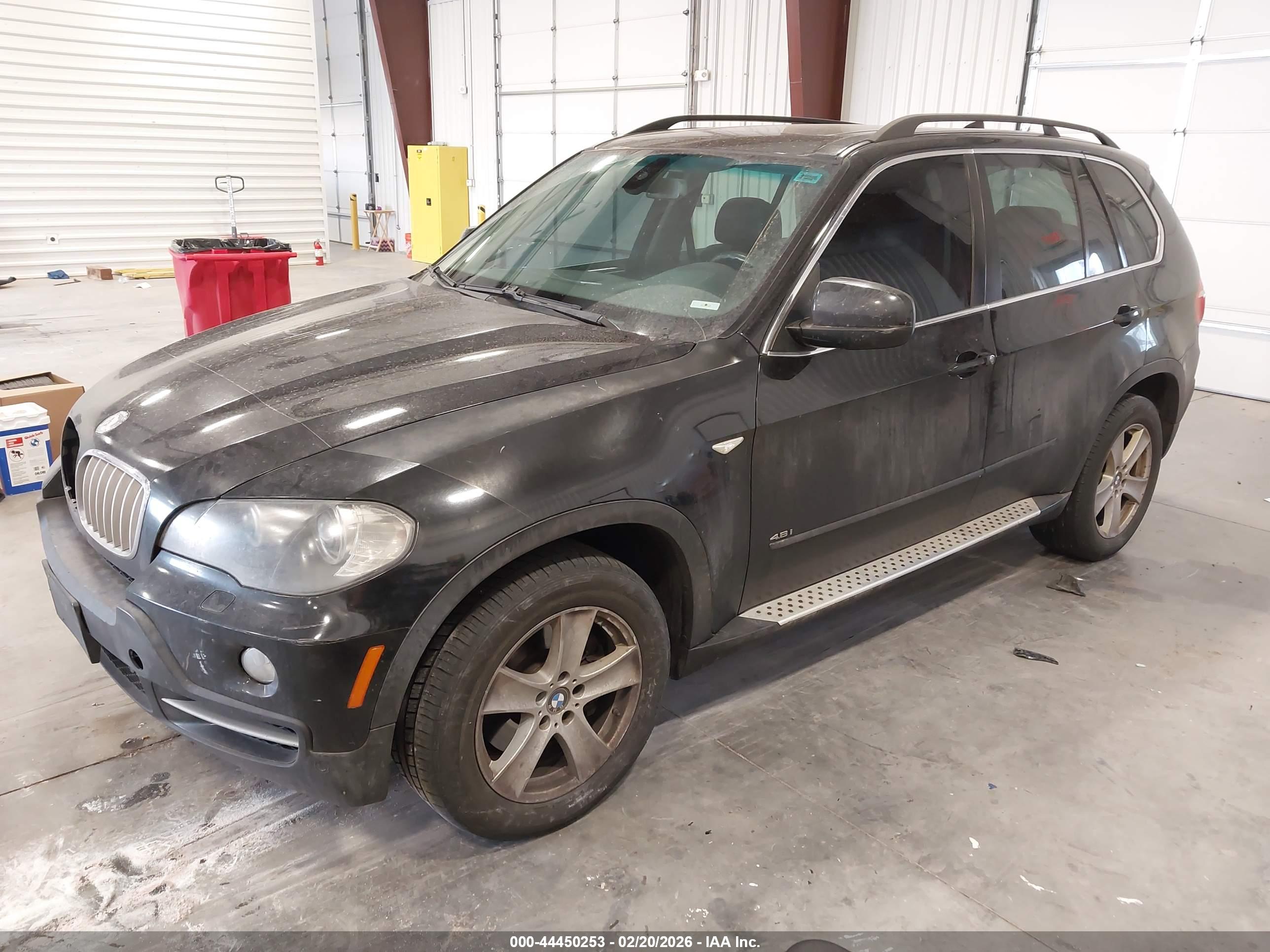 BMW X5 image 2