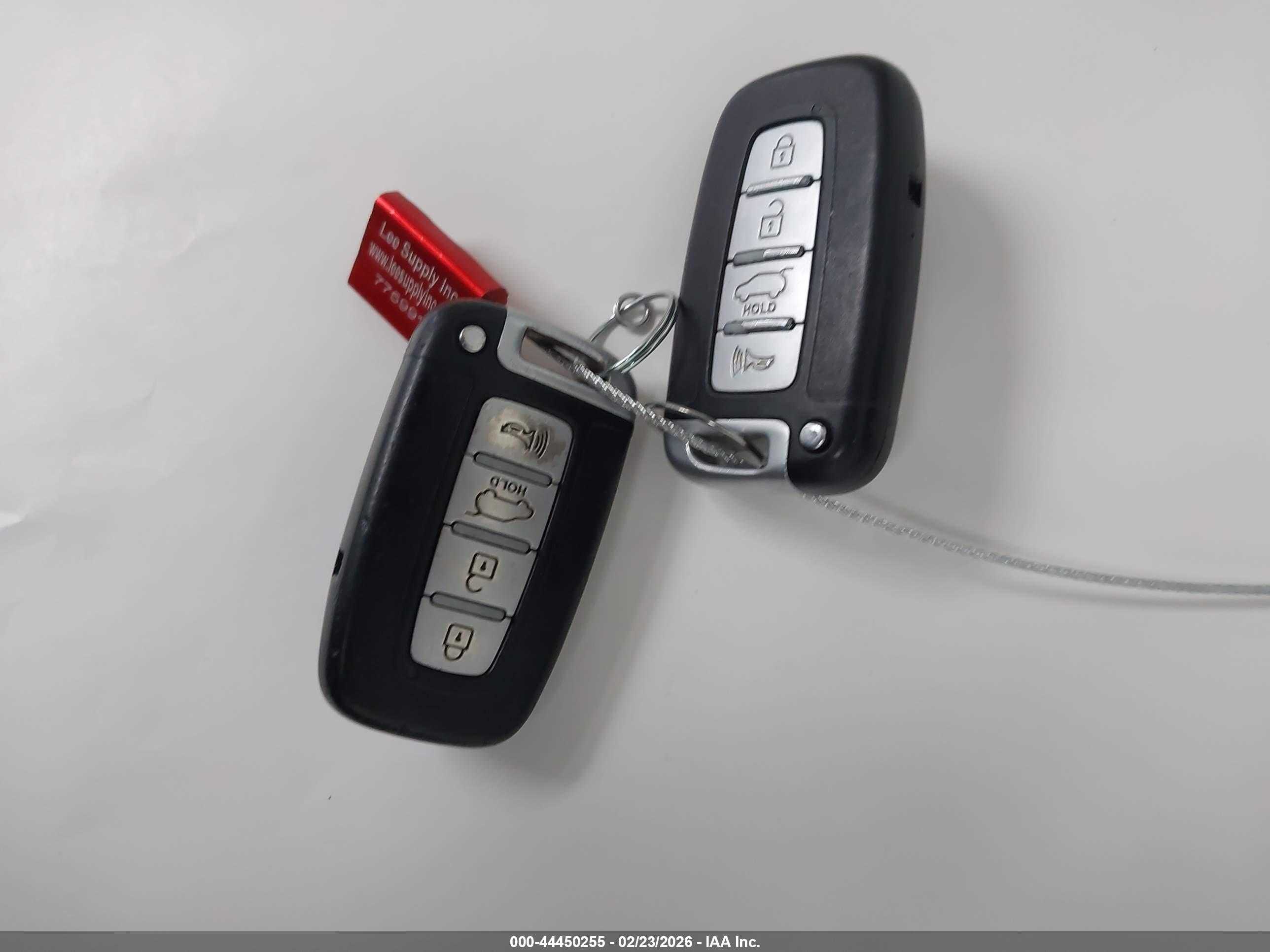 KIA SPORTAGE image 11