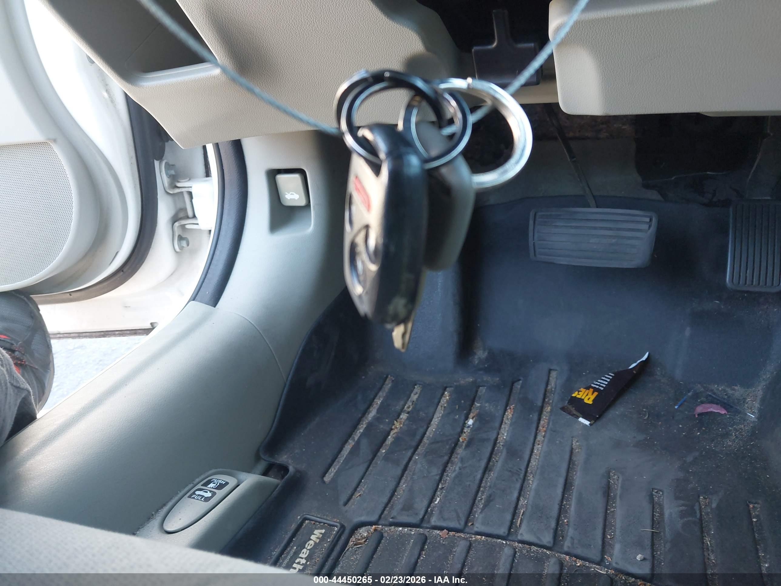 HONDA CIVIC image 11