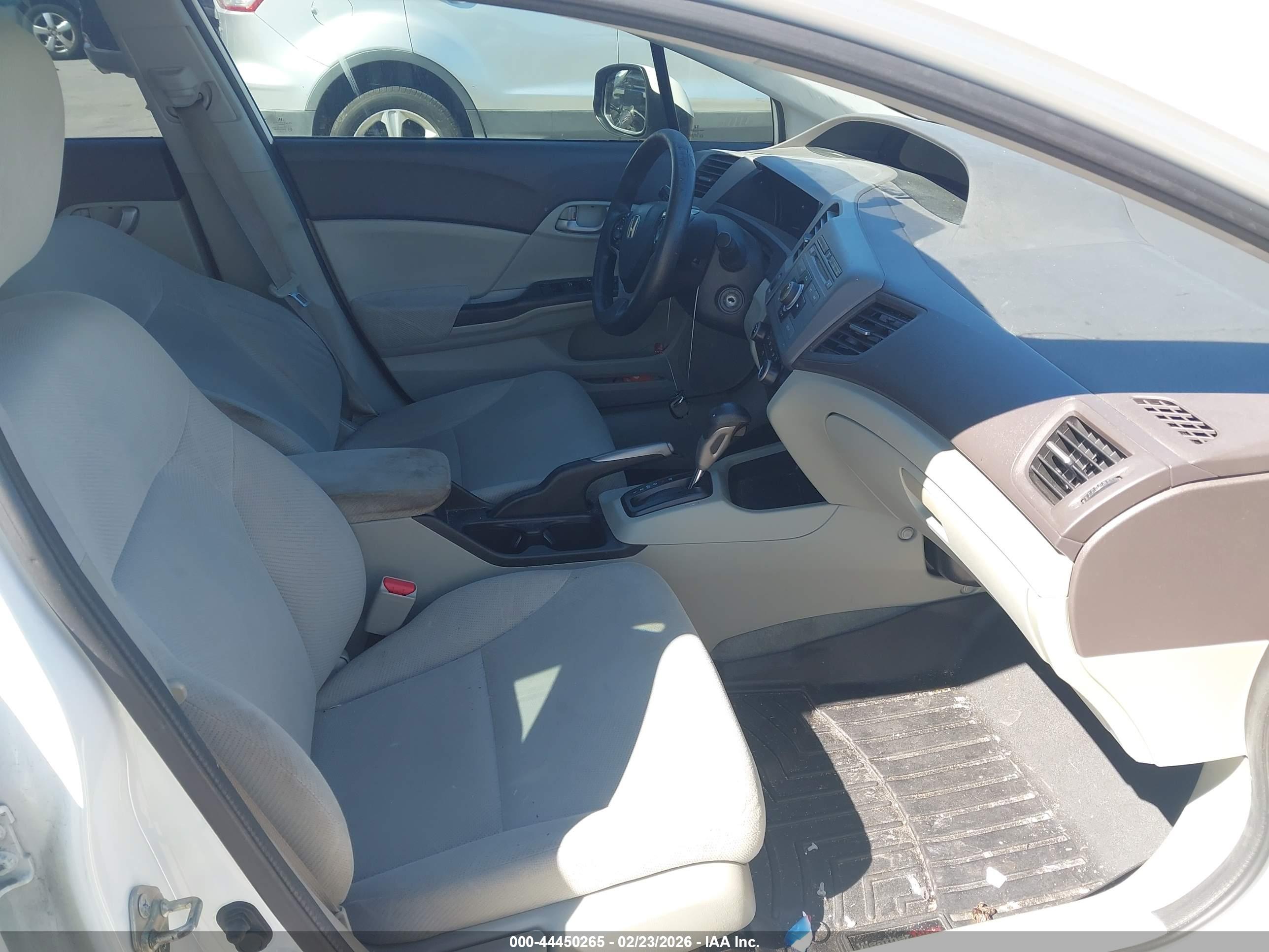 HONDA CIVIC image 5