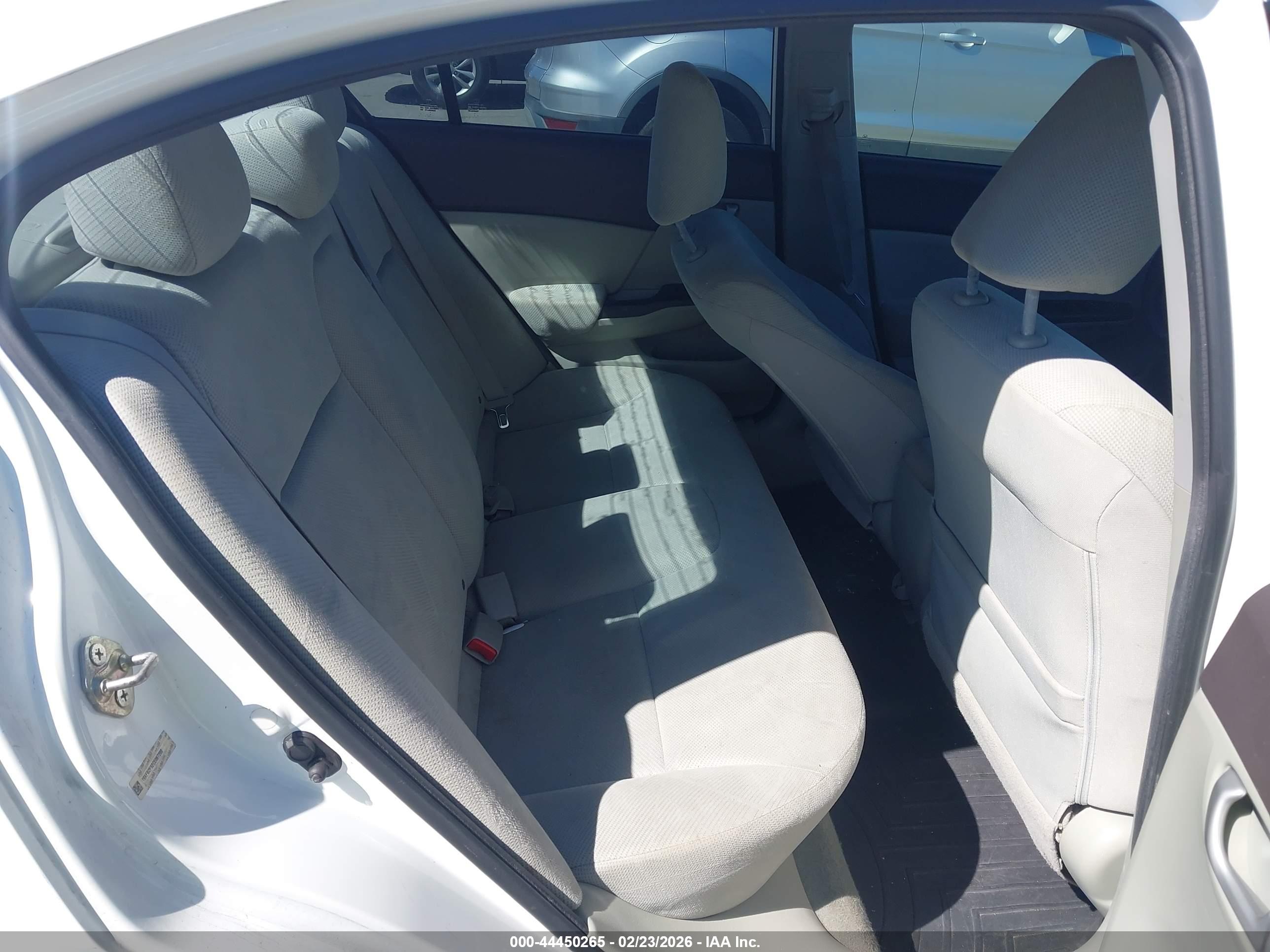 HONDA CIVIC image 8