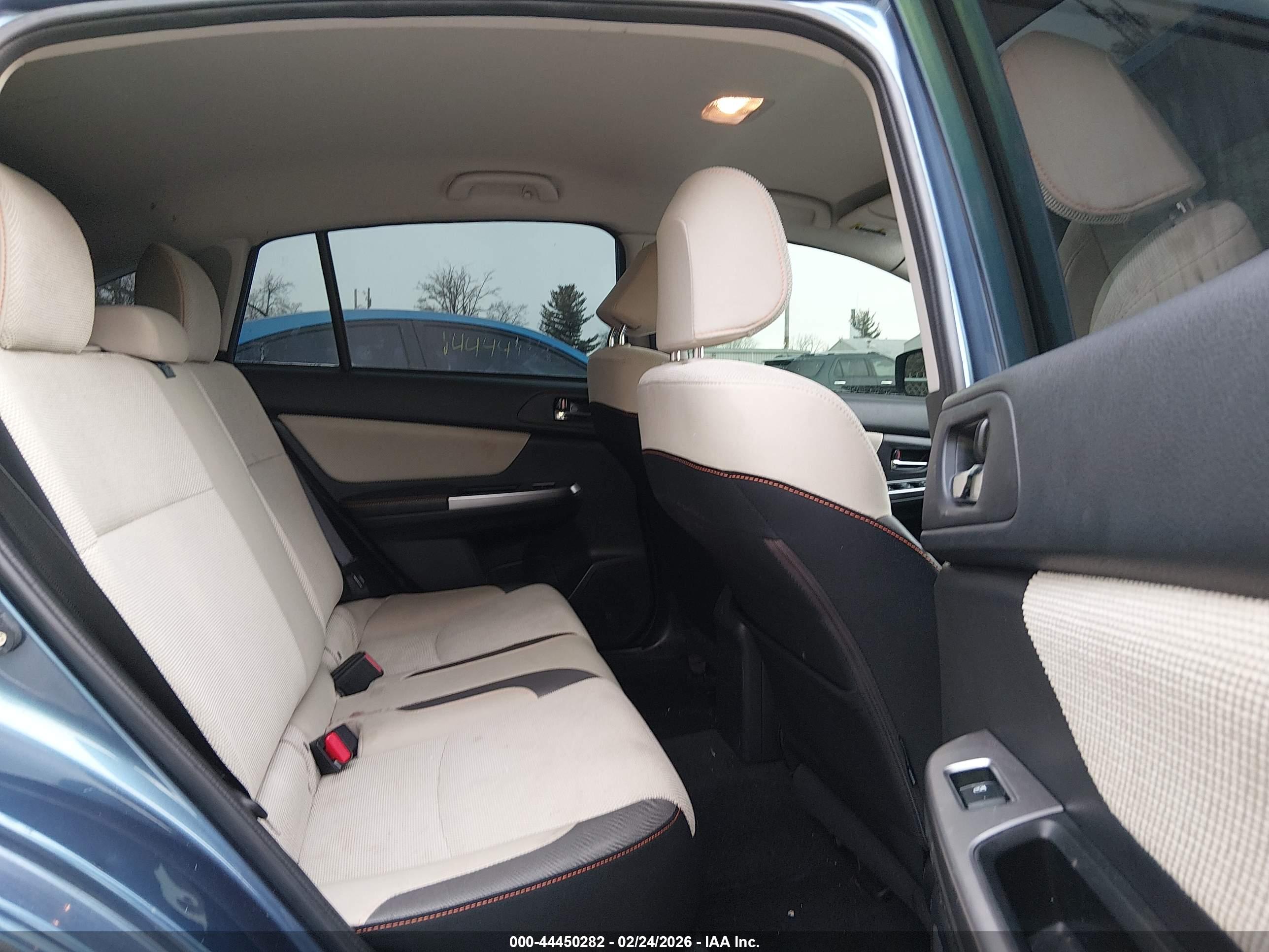 SUBARU CROSSTREK image 8