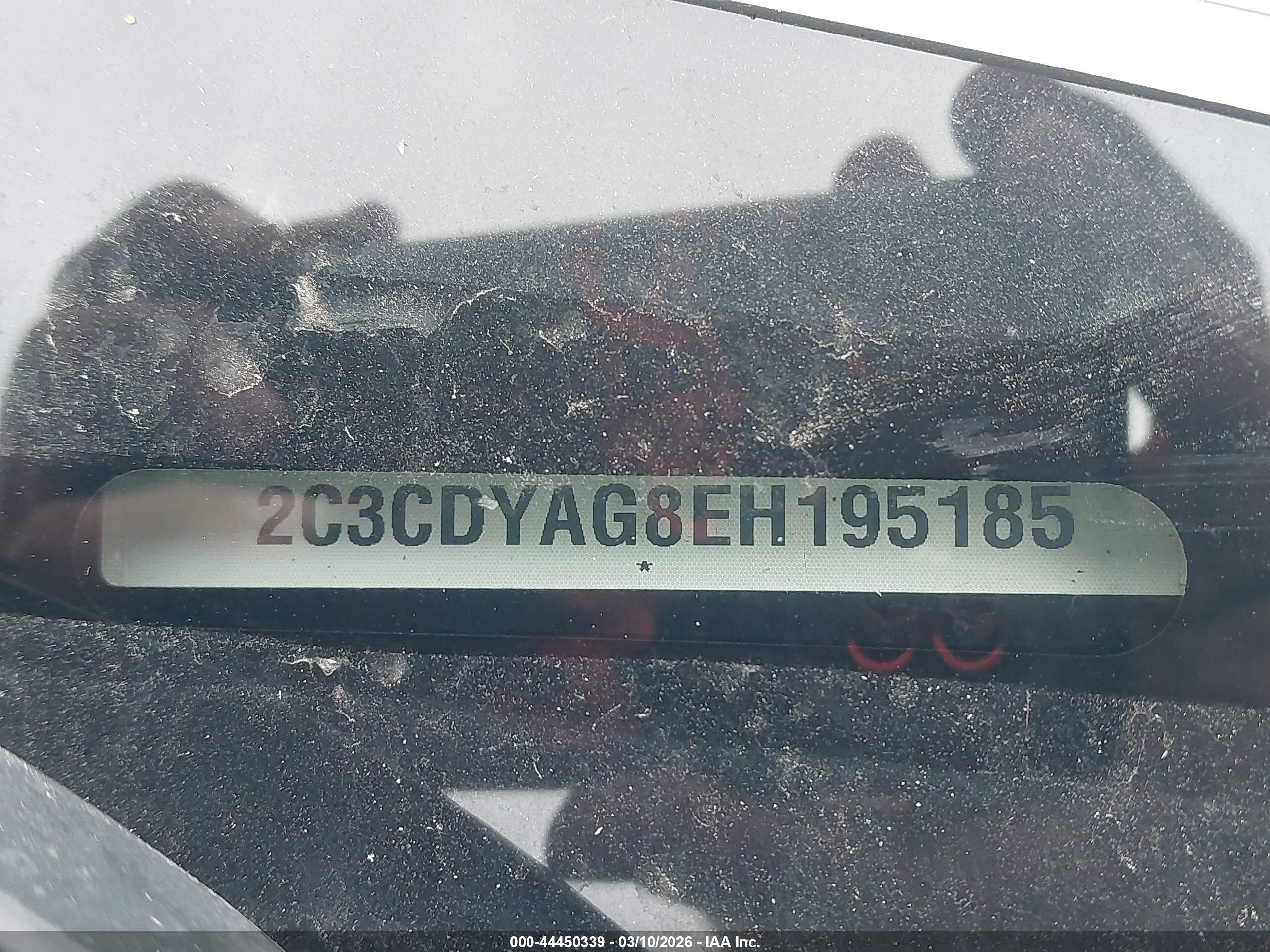 DODGE CHALLENGER image 9