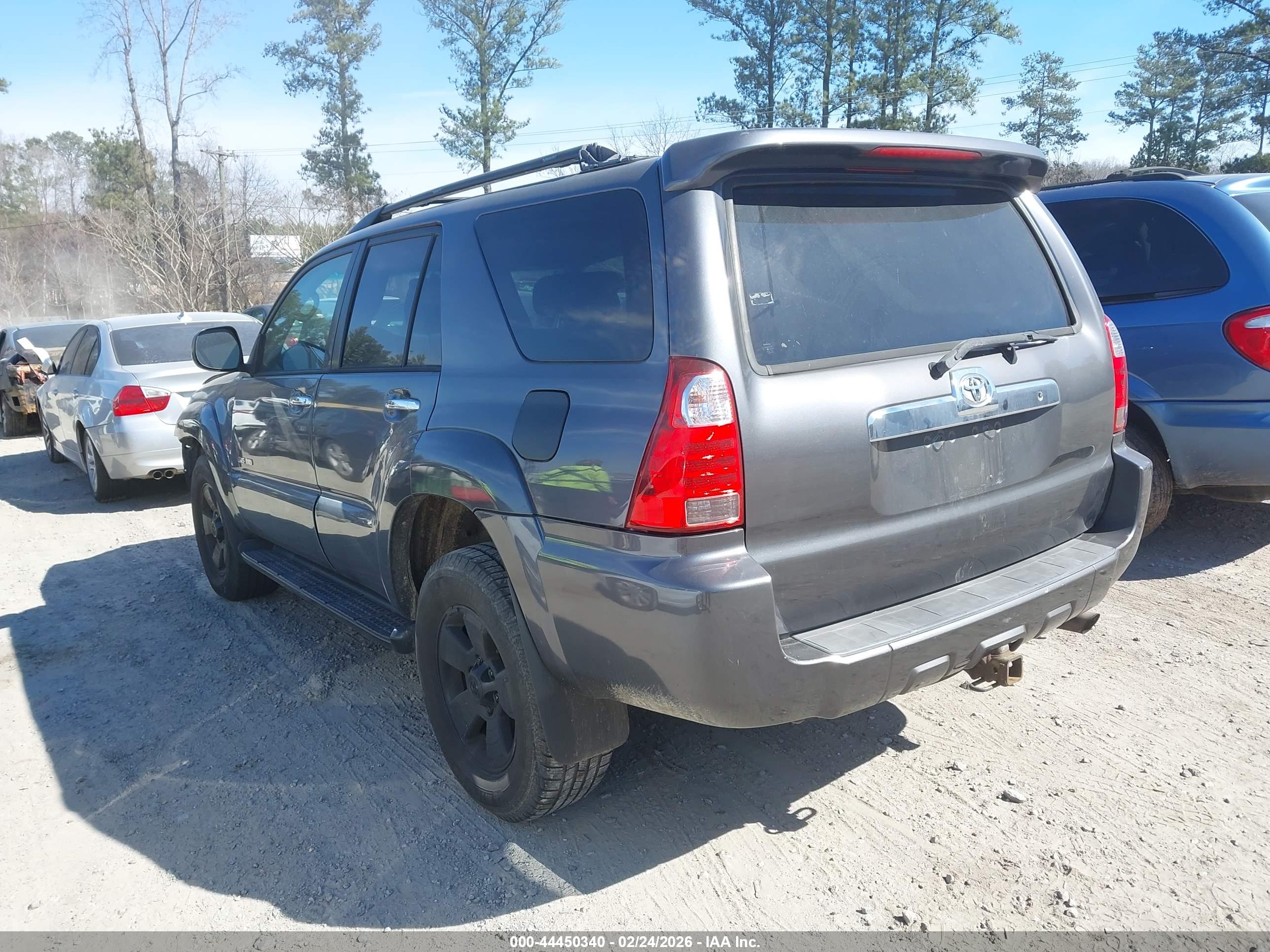 TOYOTA 4RUNNER image 3