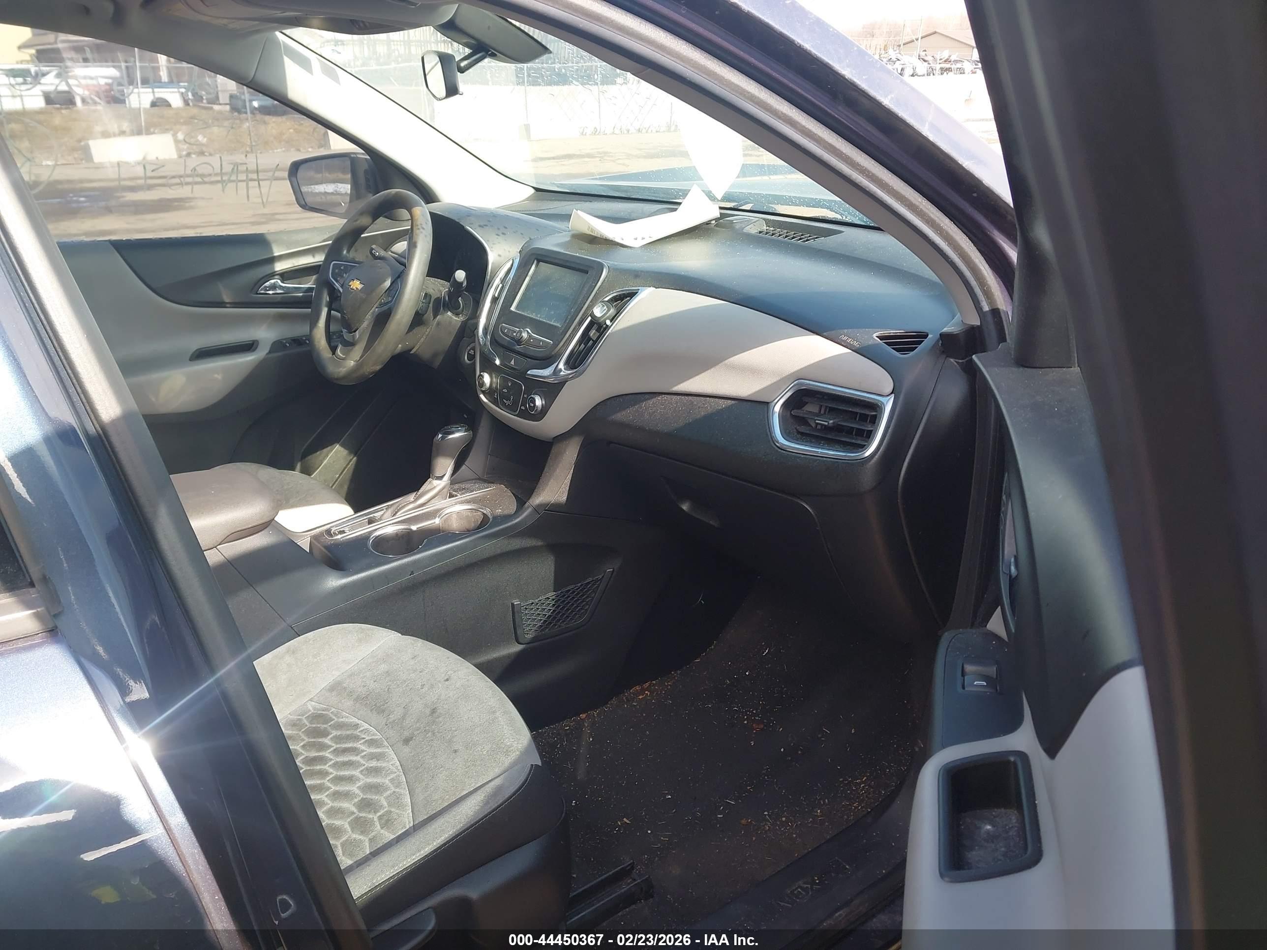 CHEVROLET EQUINOX image 5
